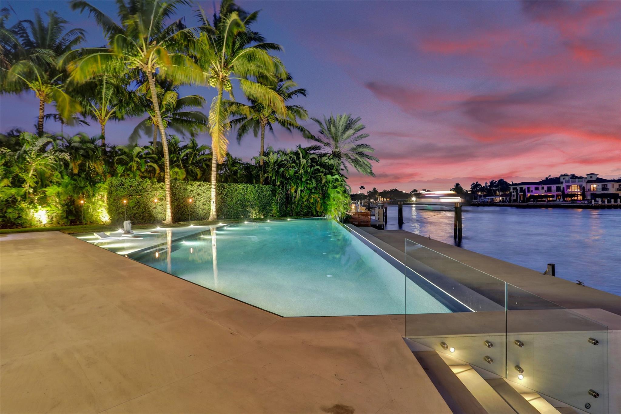 SEA RANCH LAKES - Residential