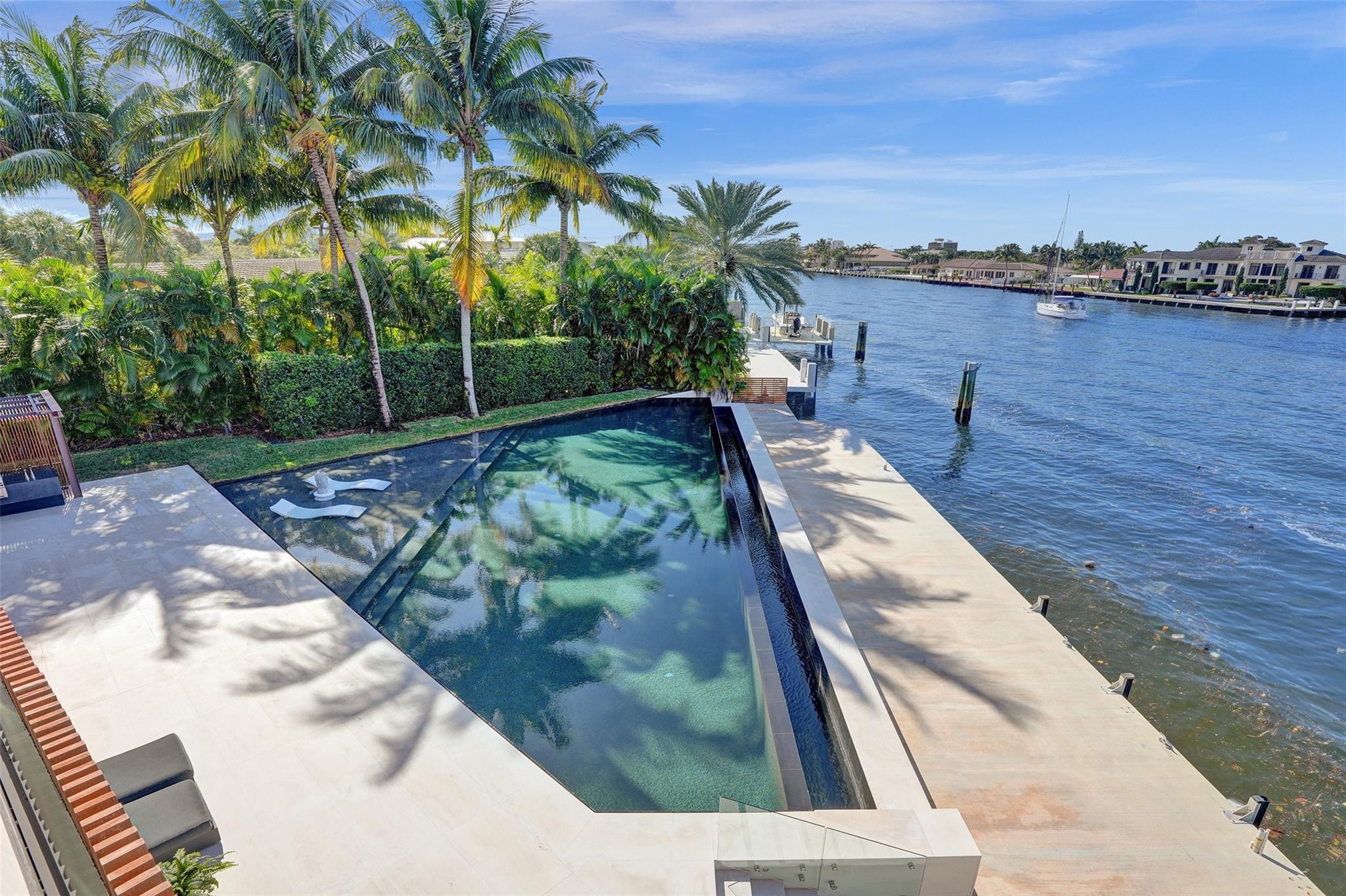 SEA RANCH LAKES - Residential