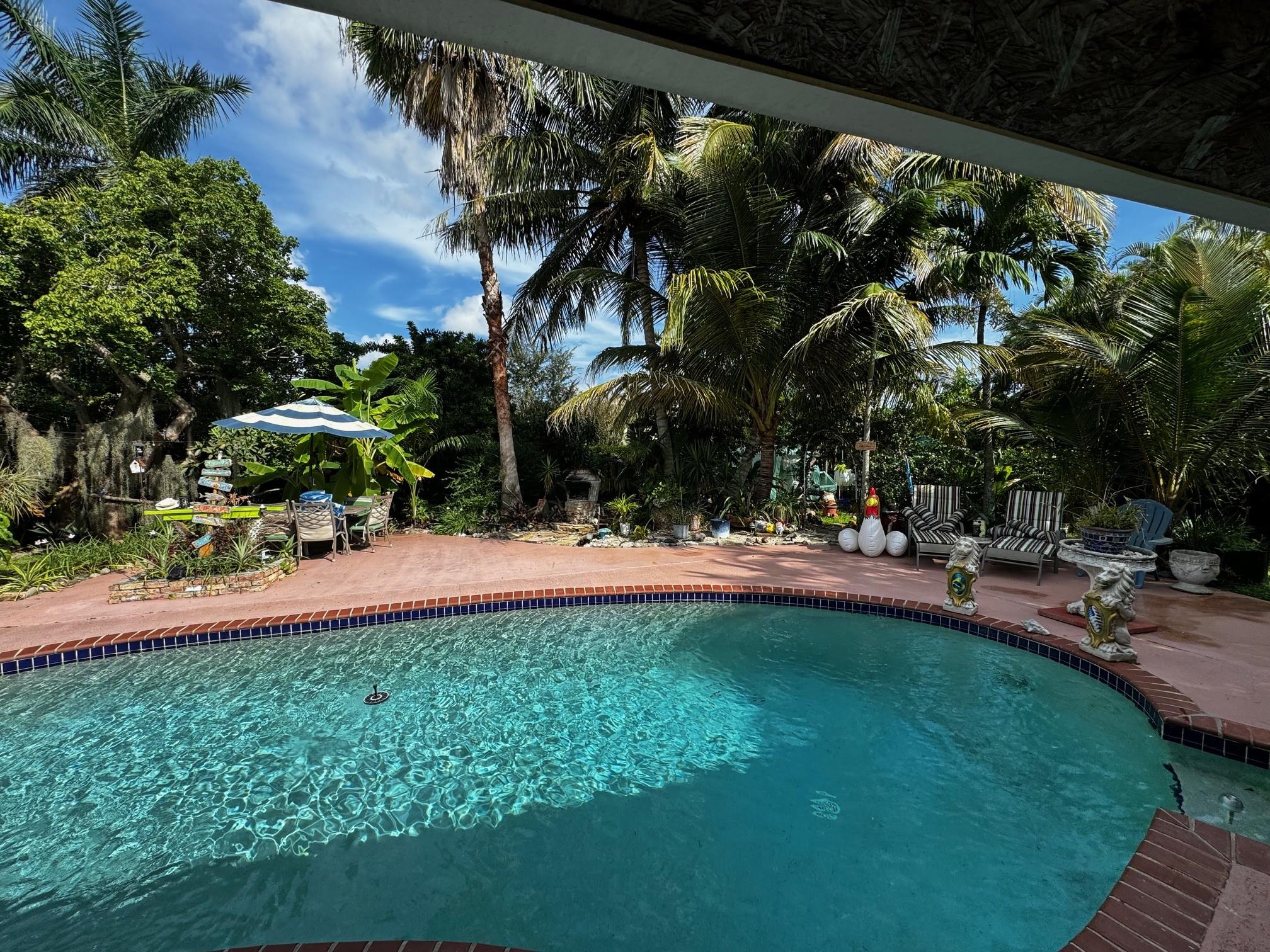 Bay Winds 04 - Residential