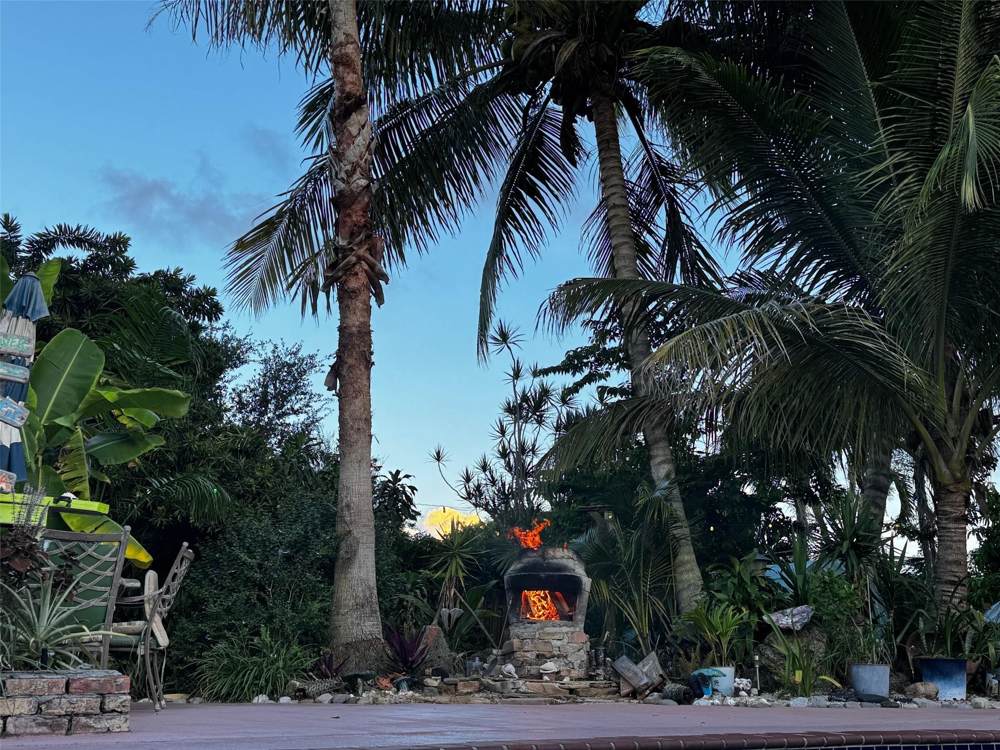 Bay Winds 04 - Residential