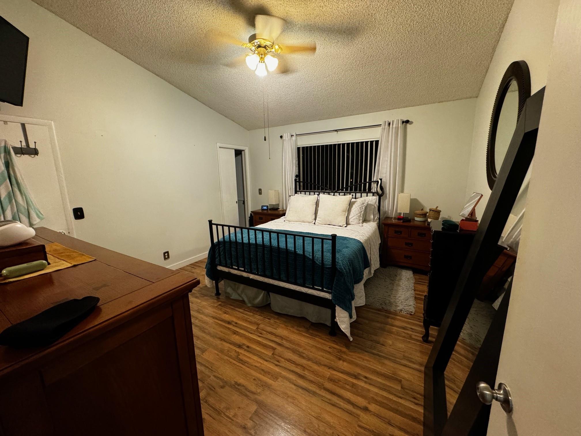 Bay Winds 04 - Residential