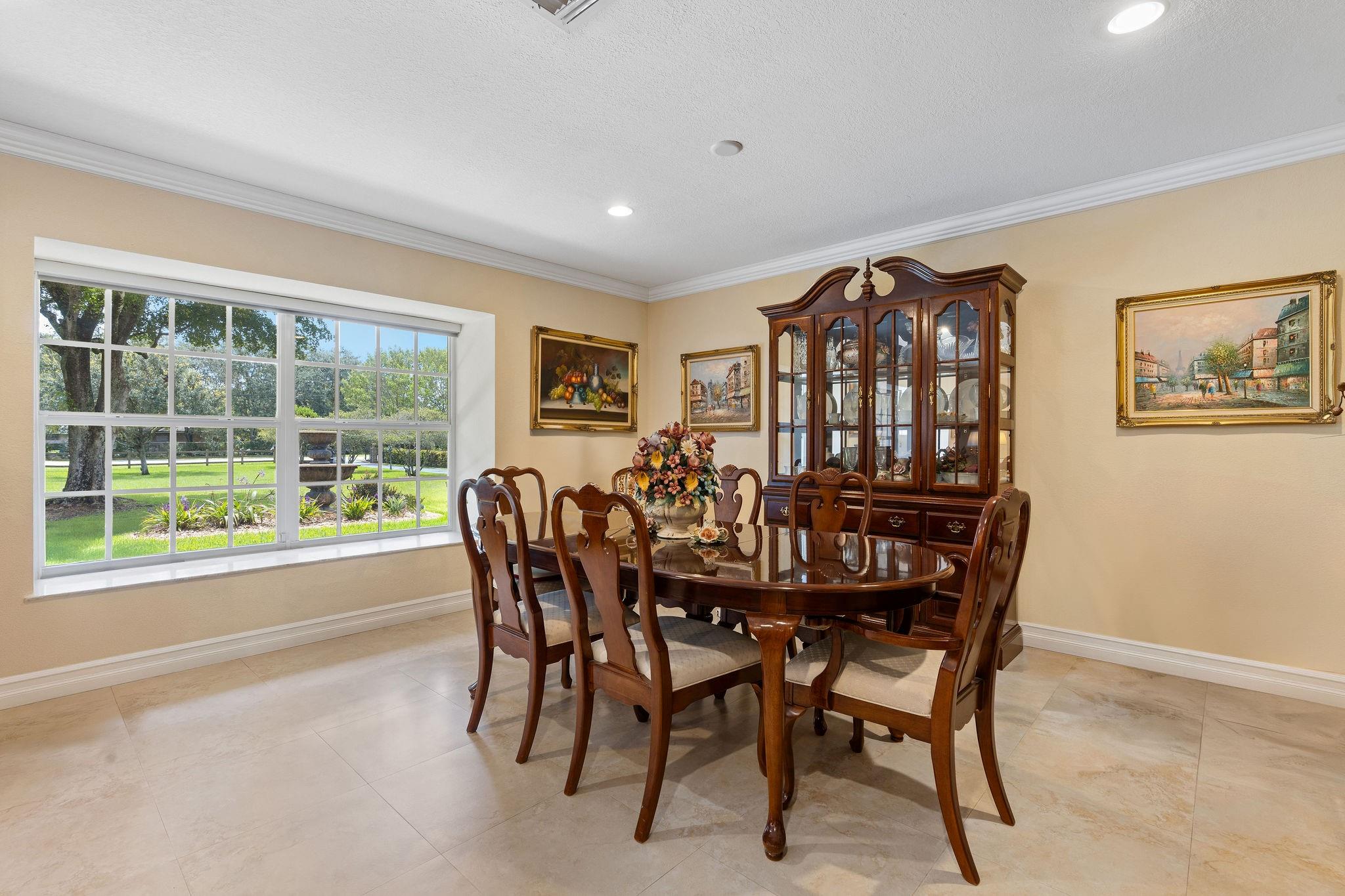 SUNSHINE RANCHES - Residential