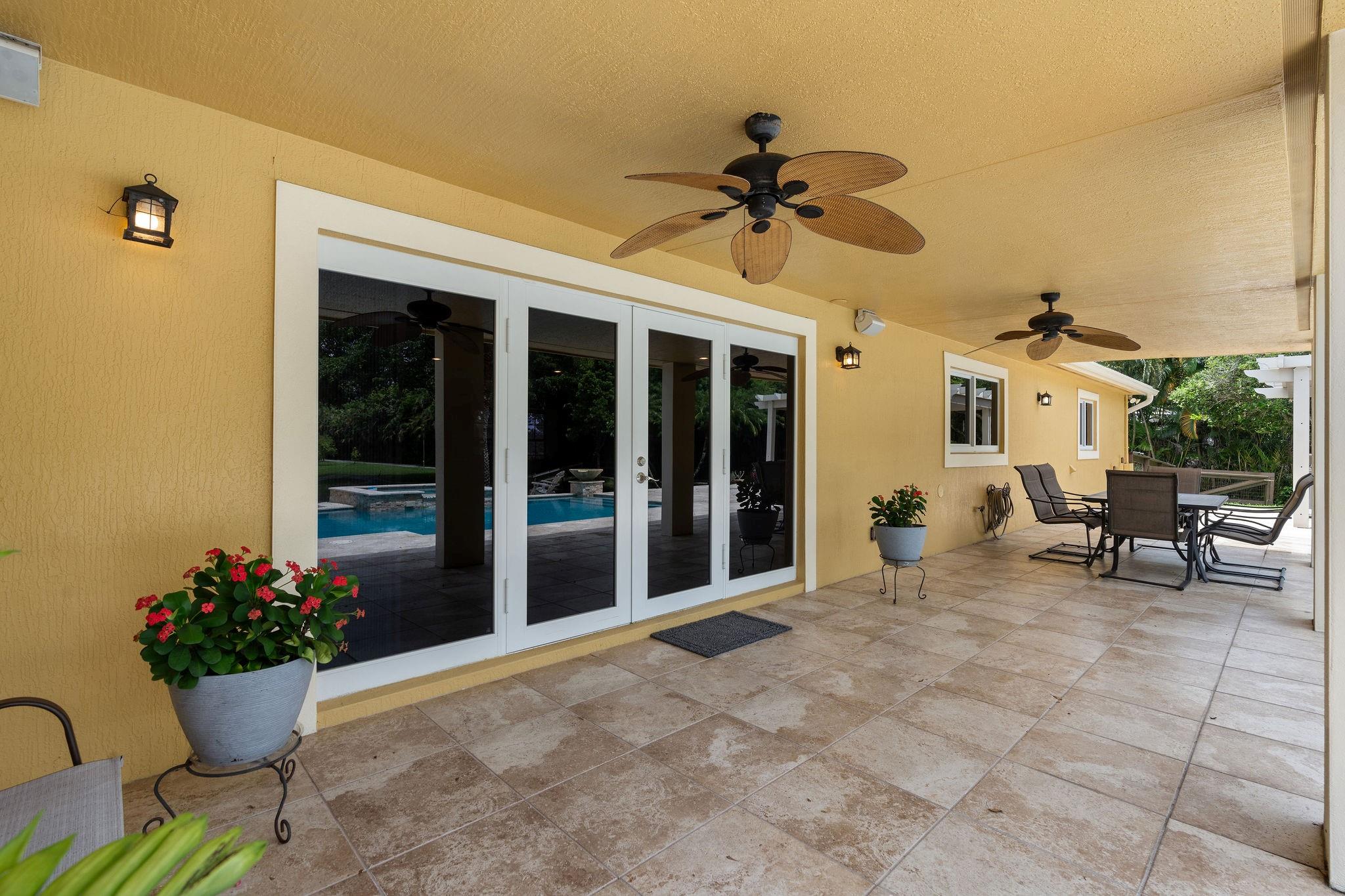 SUNSHINE RANCHES - Residential