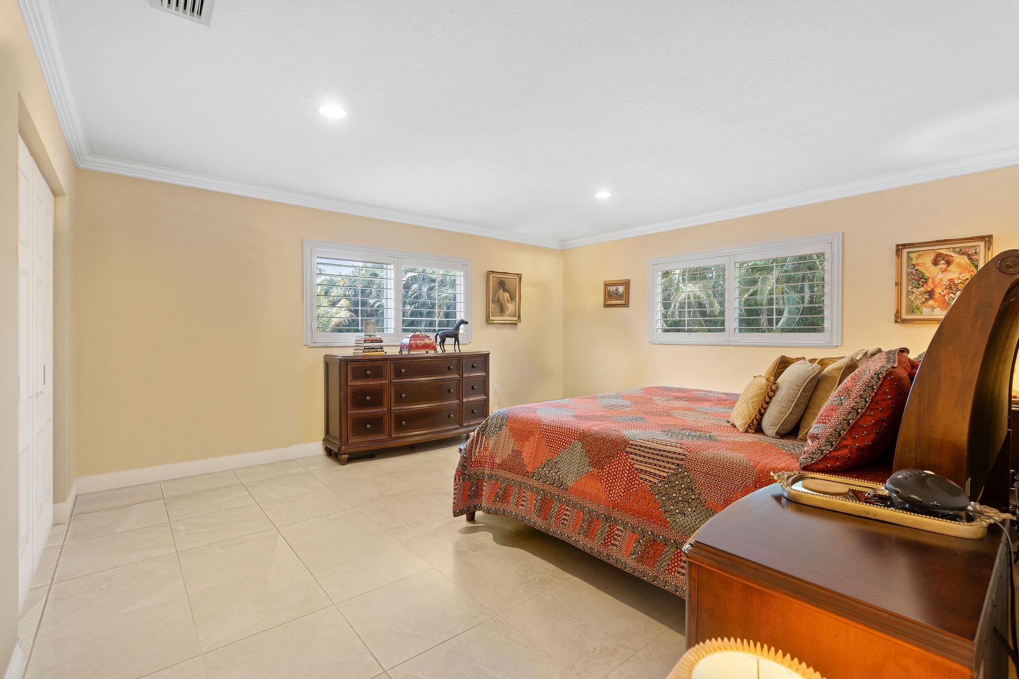 SUNSHINE RANCHES - Residential