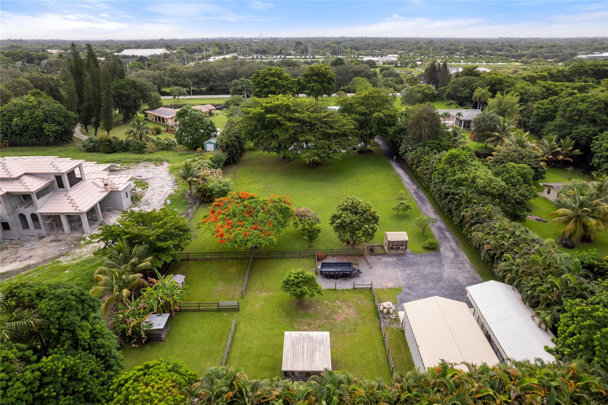 SUNSHINE RANCHES - Residential