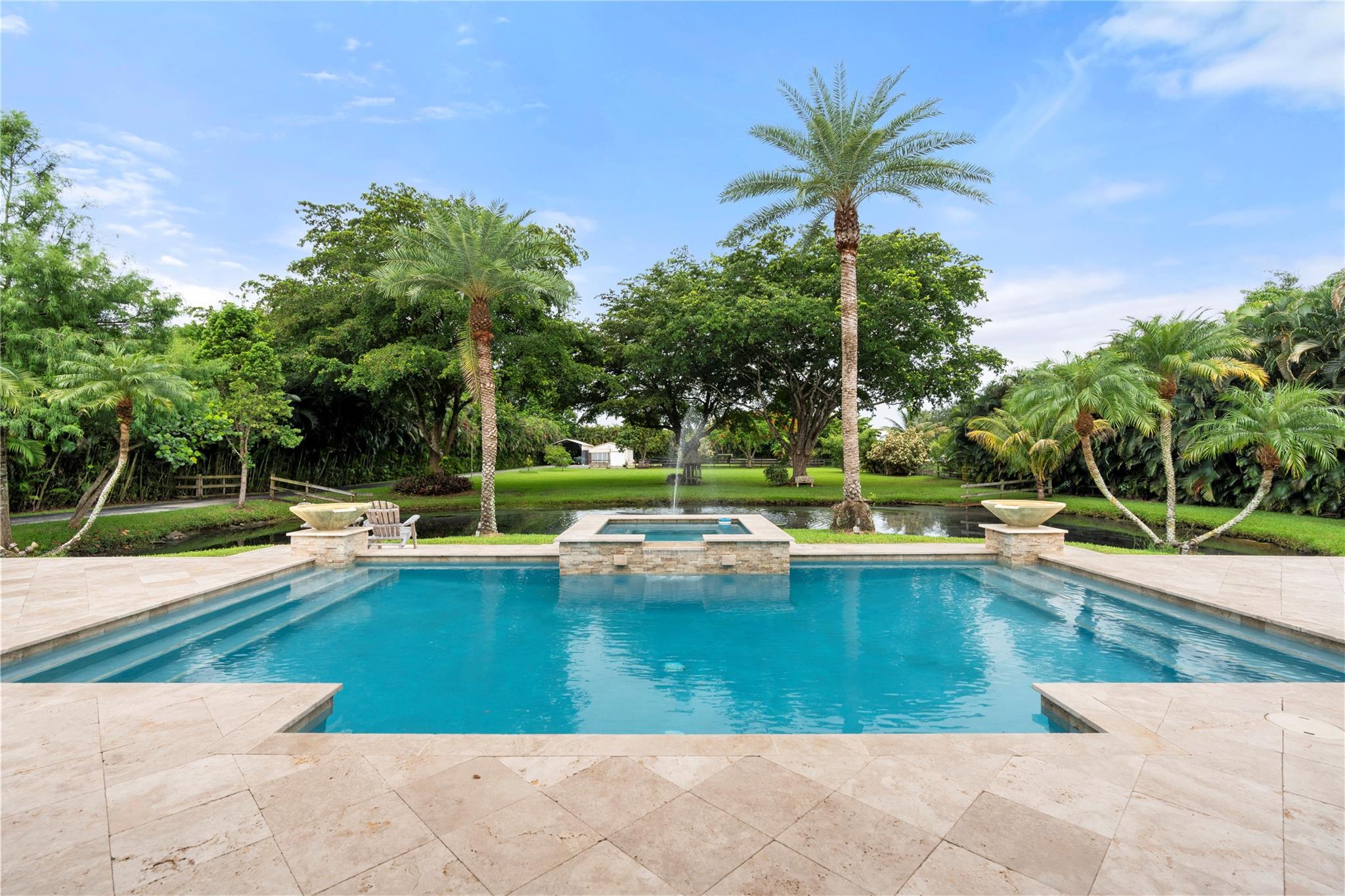 SUNSHINE RANCHES - Residential