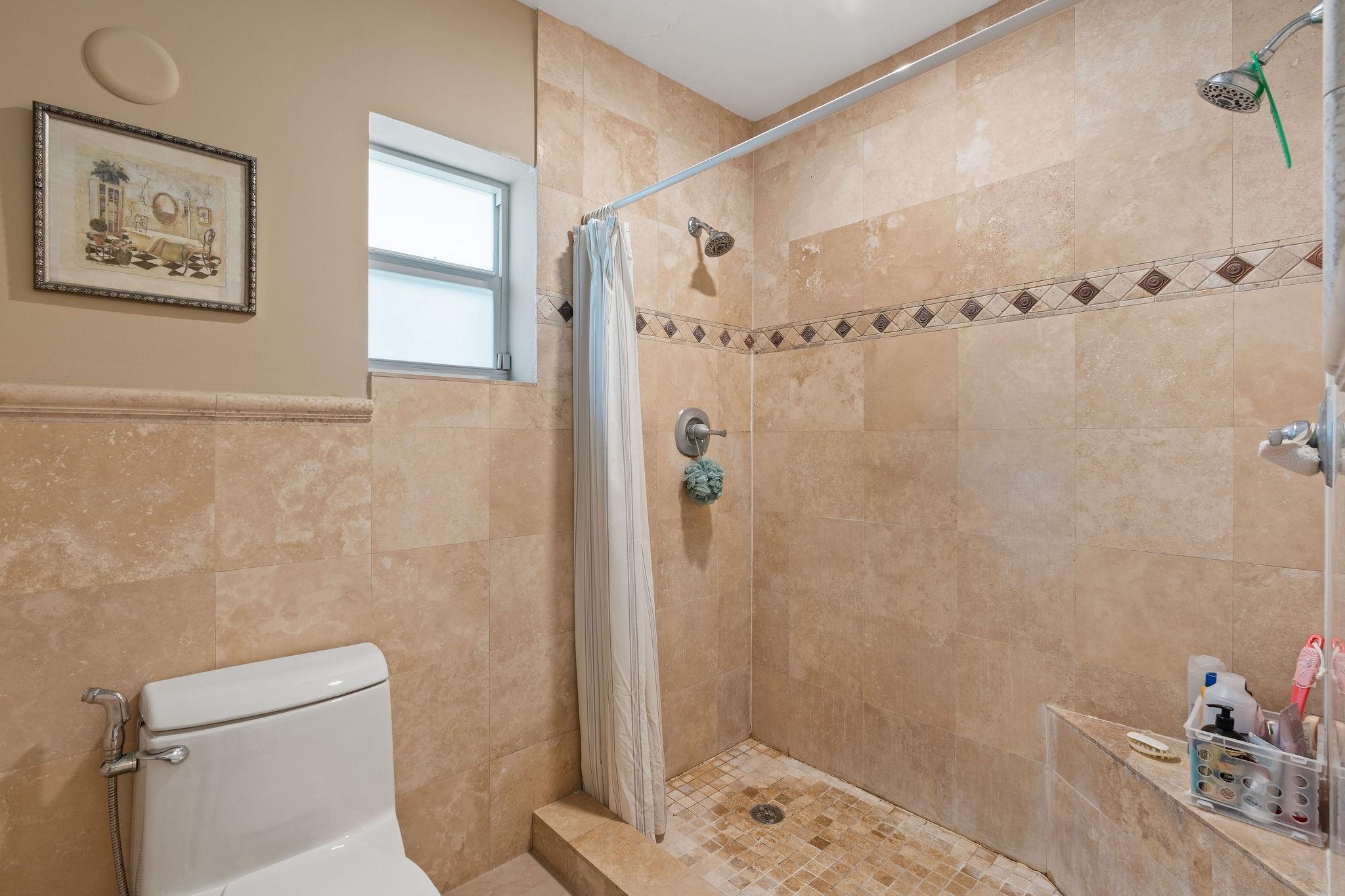 SUNSHINE RANCHES - Residential