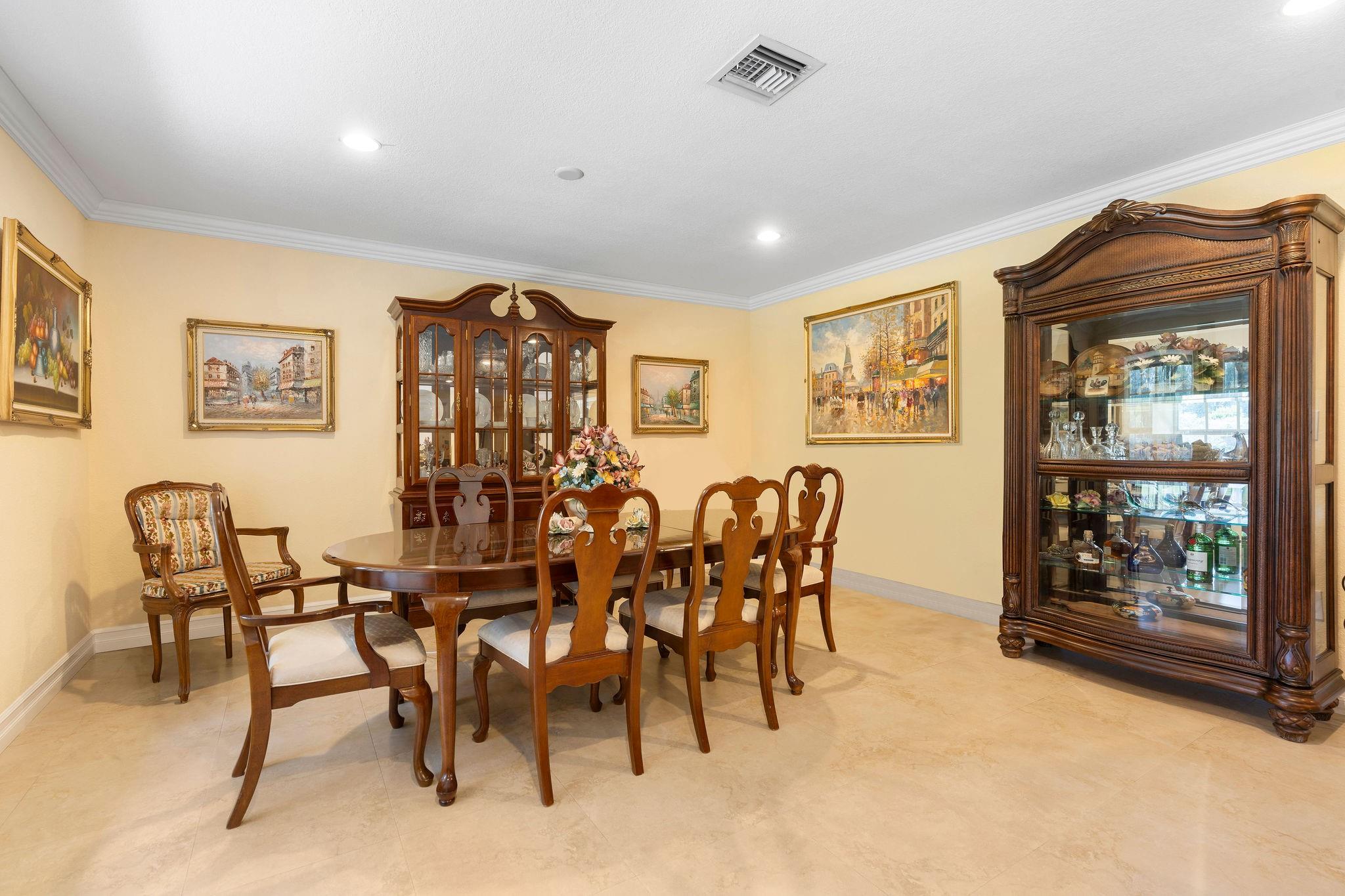 SUNSHINE RANCHES - Residential