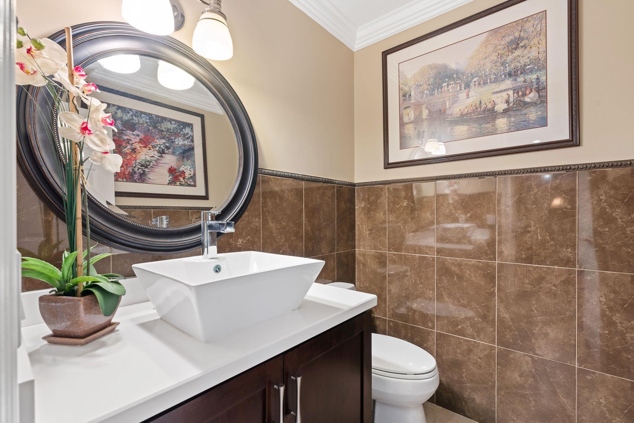 SUNSHINE RANCHES - Residential