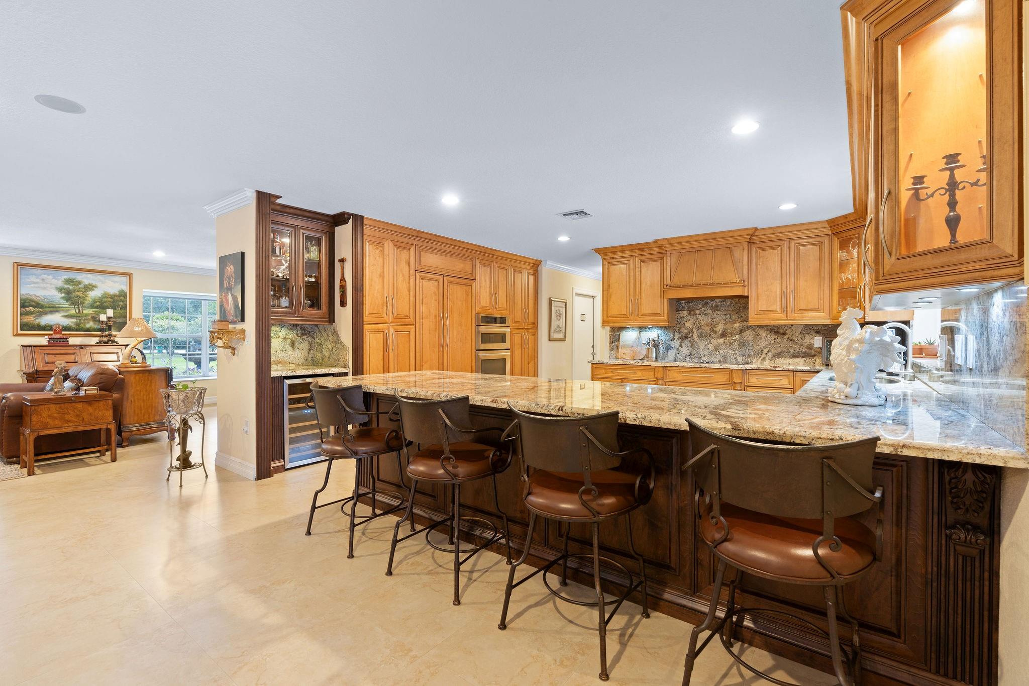 SUNSHINE RANCHES - Residential