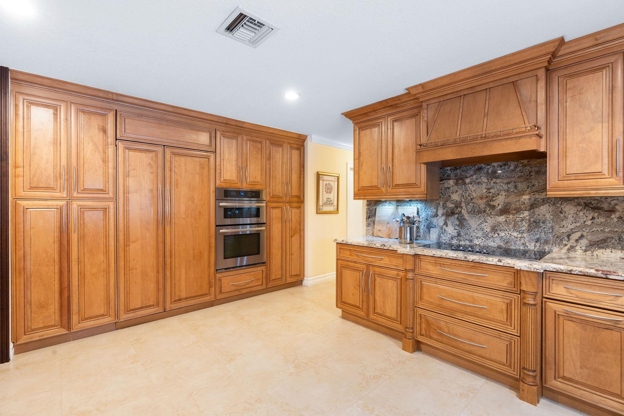 SUNSHINE RANCHES - Residential