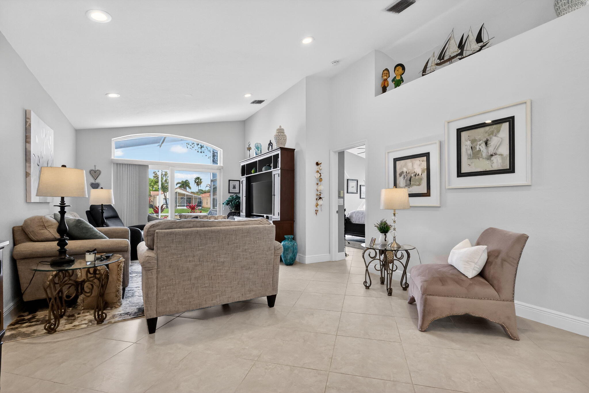 INDIAN HILLS 1 - Residential