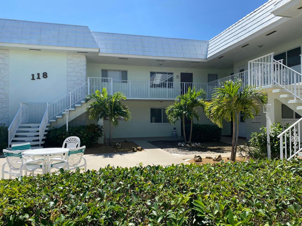 Photo of 118 Yacht Club Drive #2, North Palm Beach, FL 33408 (MLS # B26023908)