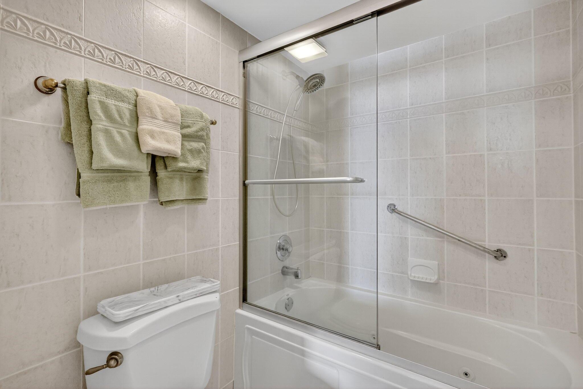 ISLAND DUNES OCEANSIDE CO - Residential