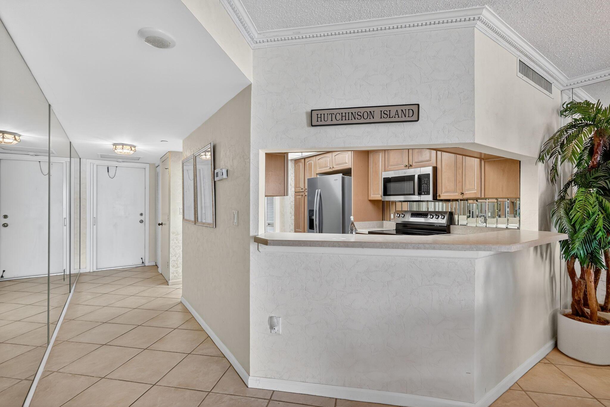 ISLAND DUNES OCEANSIDE CO - Residential