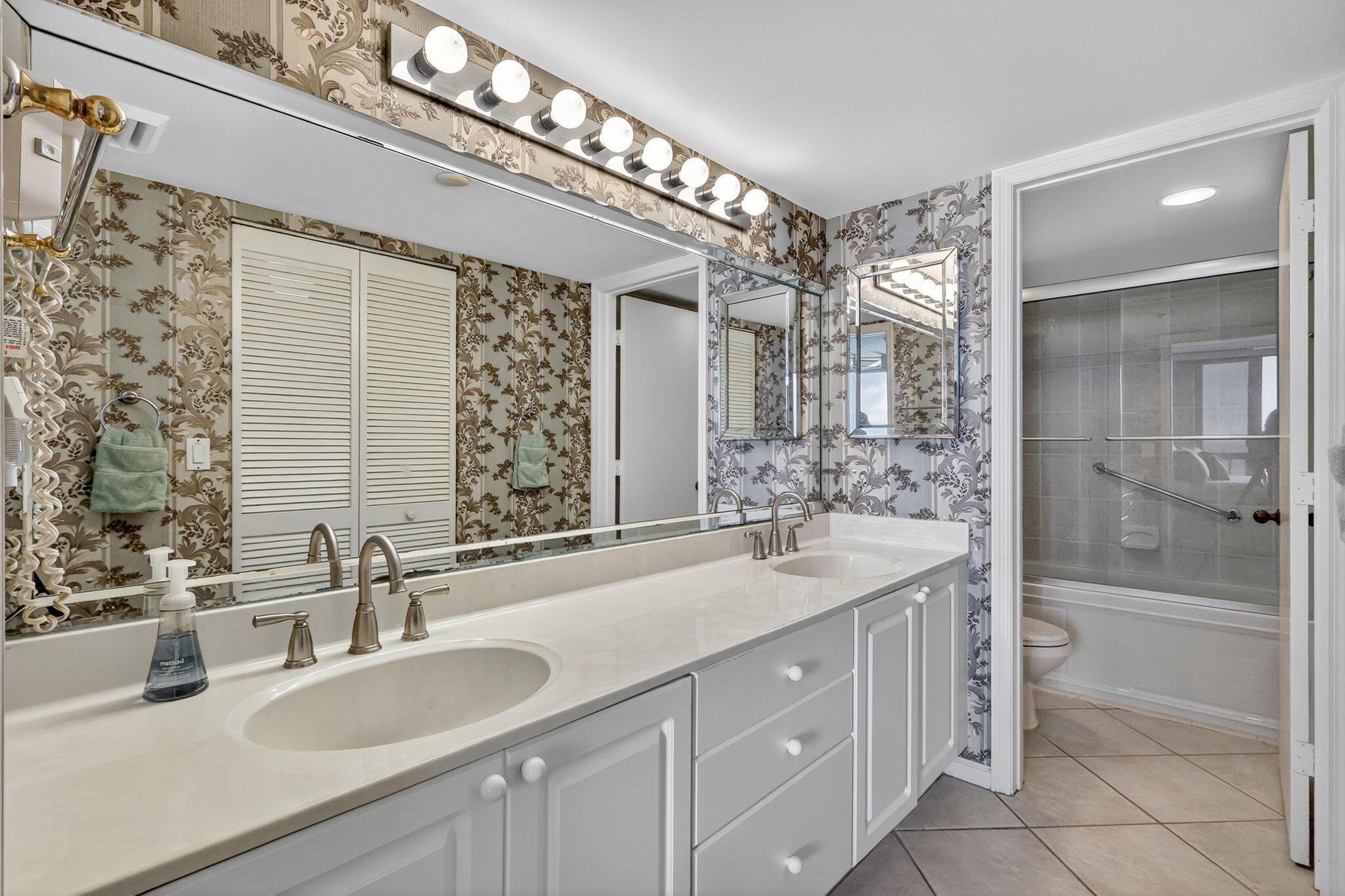 ISLAND DUNES OCEANSIDE CO - Residential