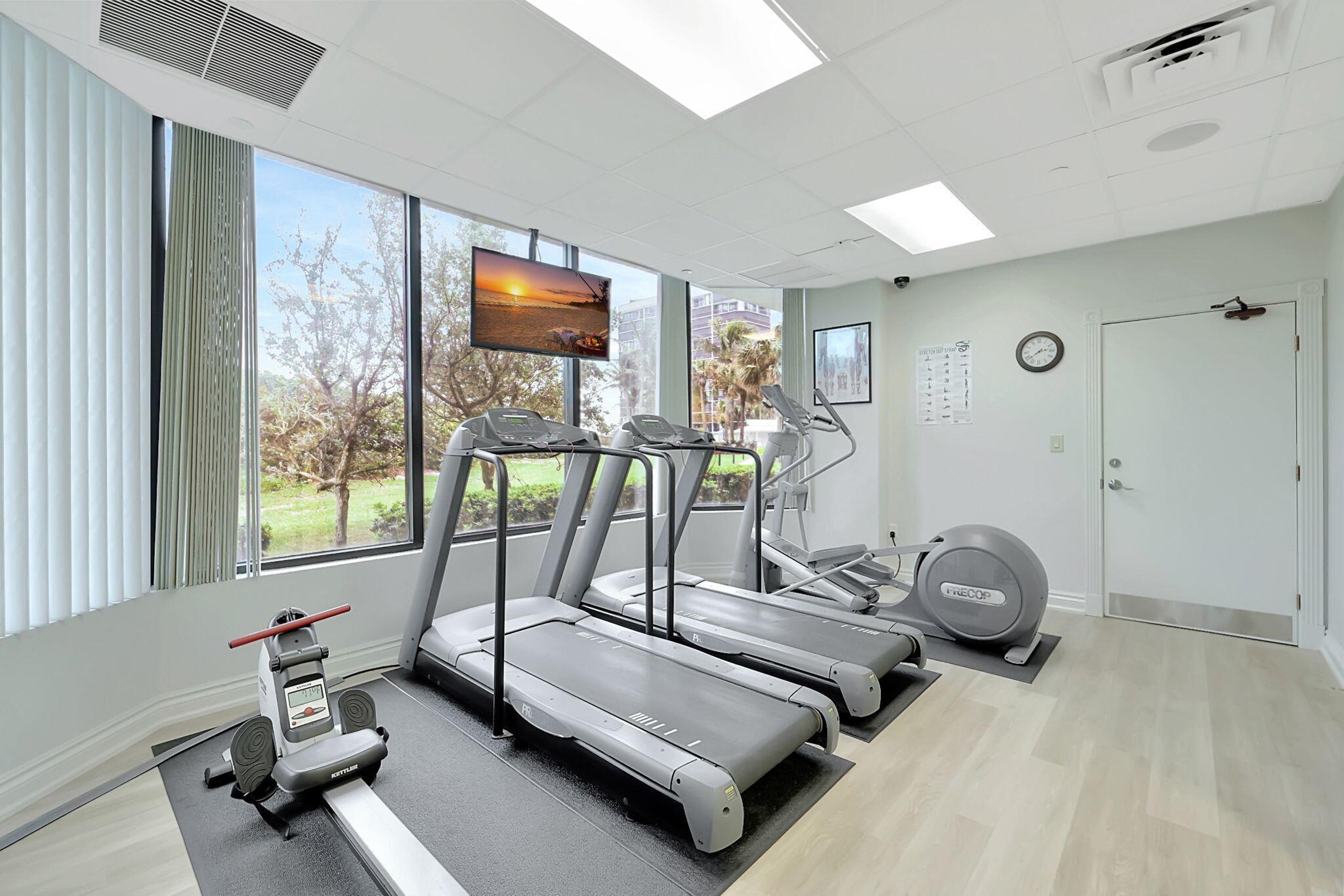 ISLAND DUNES OCEANSIDE CO - Residential