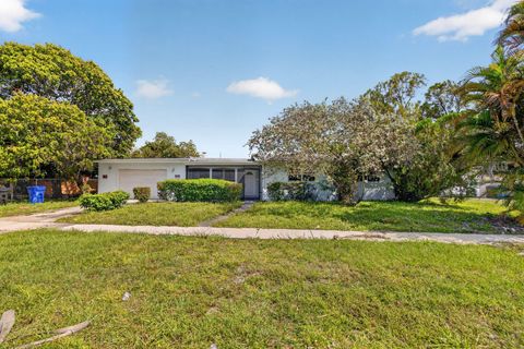 Tiny photo for 1307 NW 15th Place, Fort Lauderdale, FL 33311 (MLS # B26029338)
