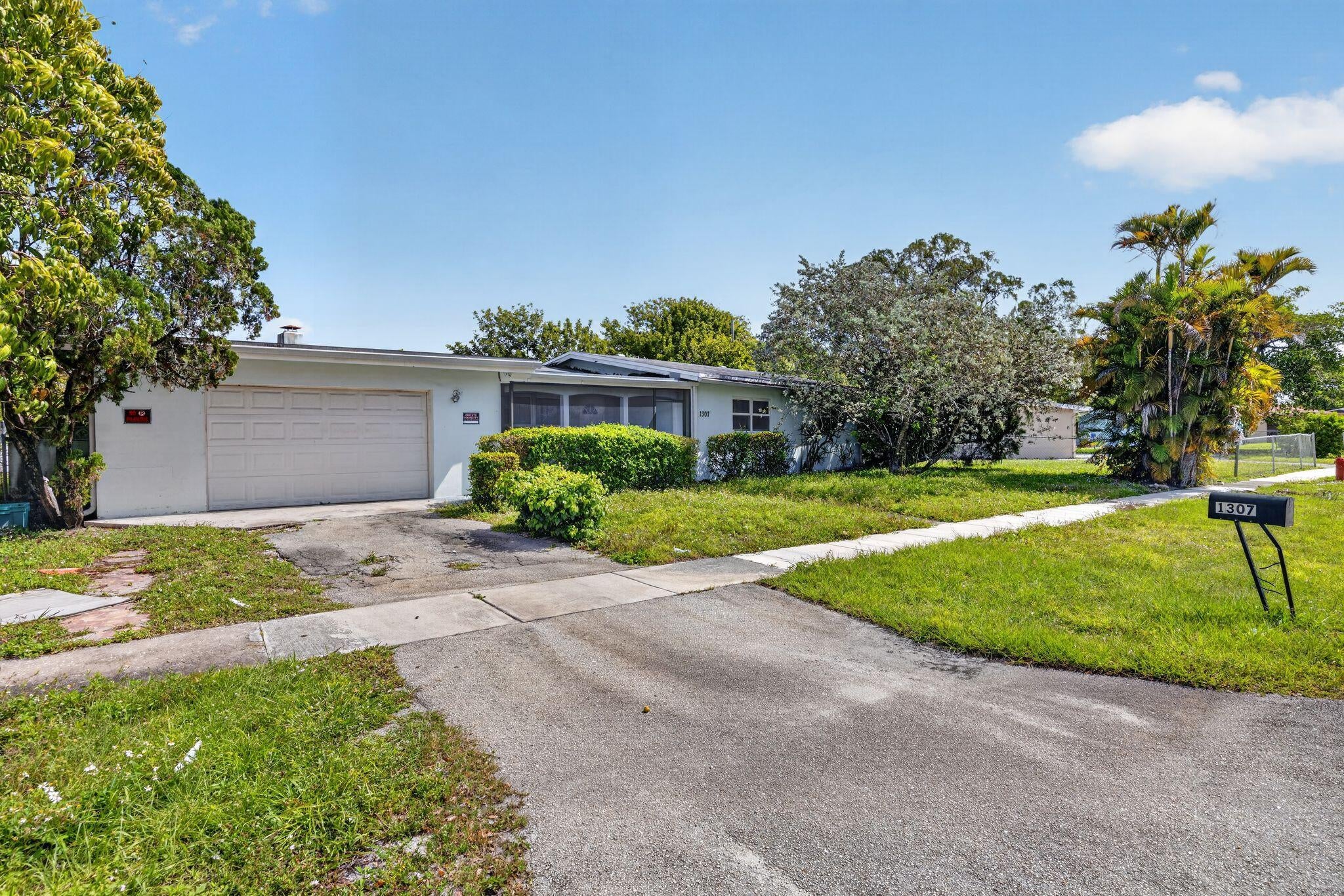 1307 NW 15th Place