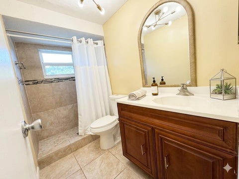 Tiny photo for 6801 NW 24TH Place, Sunrise, FL 33313 (MLS # B26074635)