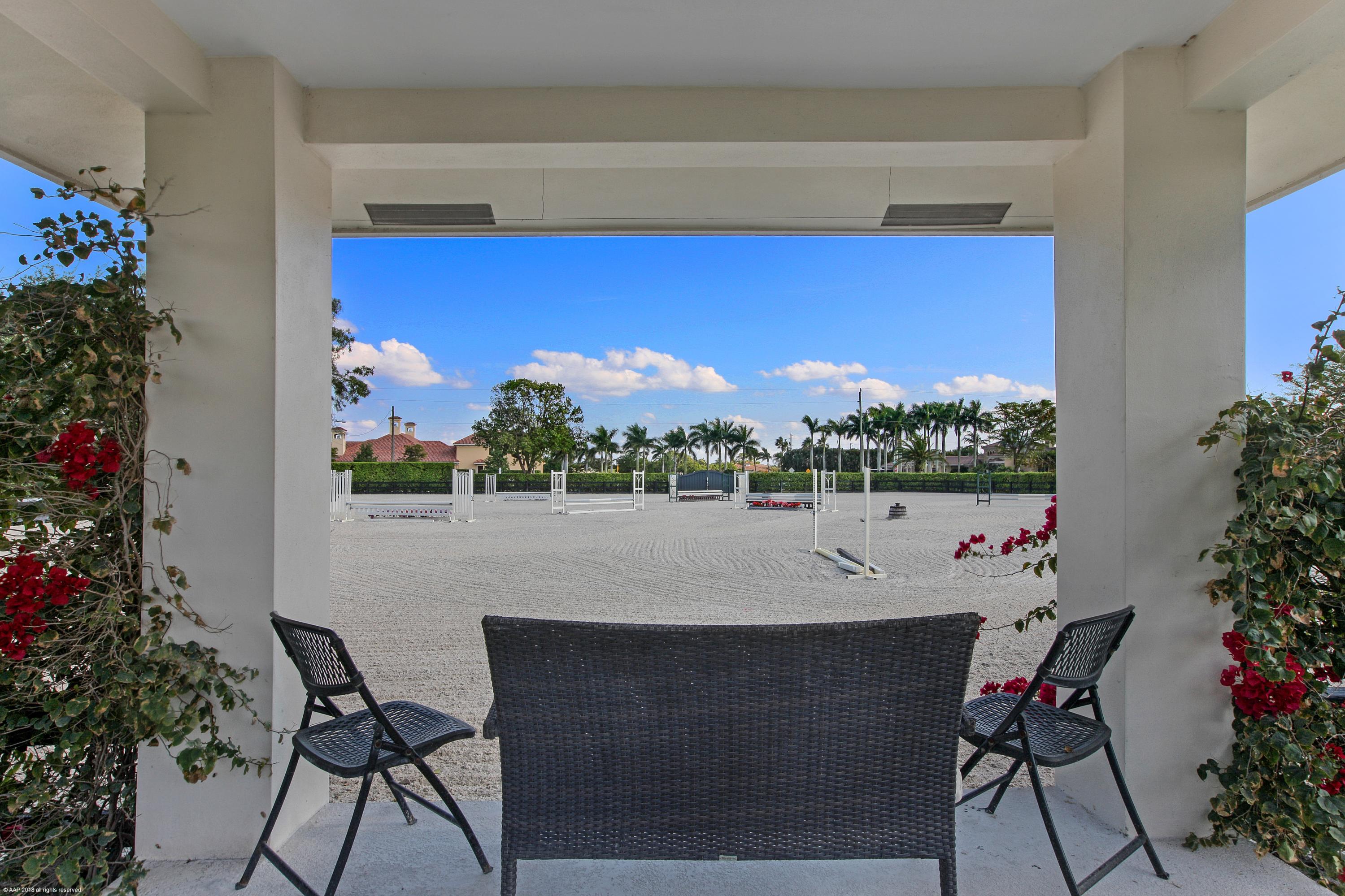 SADDLE TRAIL PARK OF WELLINGTON - Residential