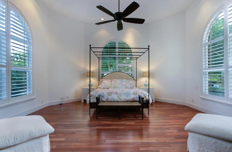 SADDLE TRAIL PARK OF WELL - Residential