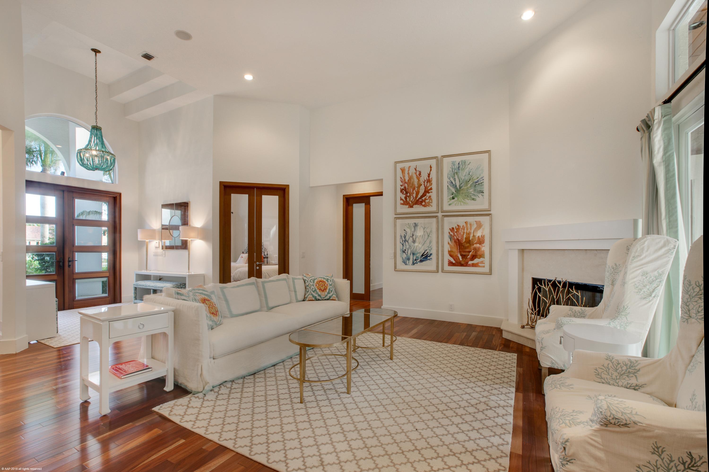 SADDLE TRAIL PARK OF WELLINGTON - Residential