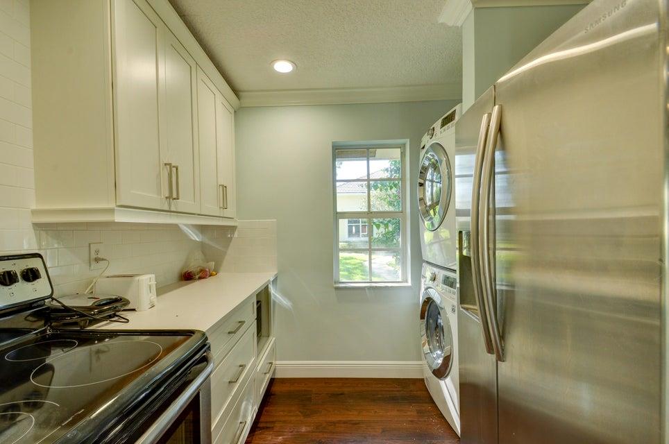 SADDLE TRAIL PARK OF WELL - Residential