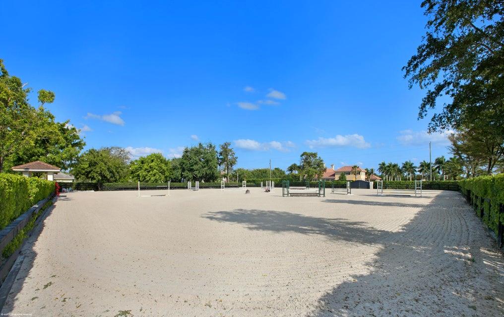 SADDLE TRAIL PARK OF WELL - Residential