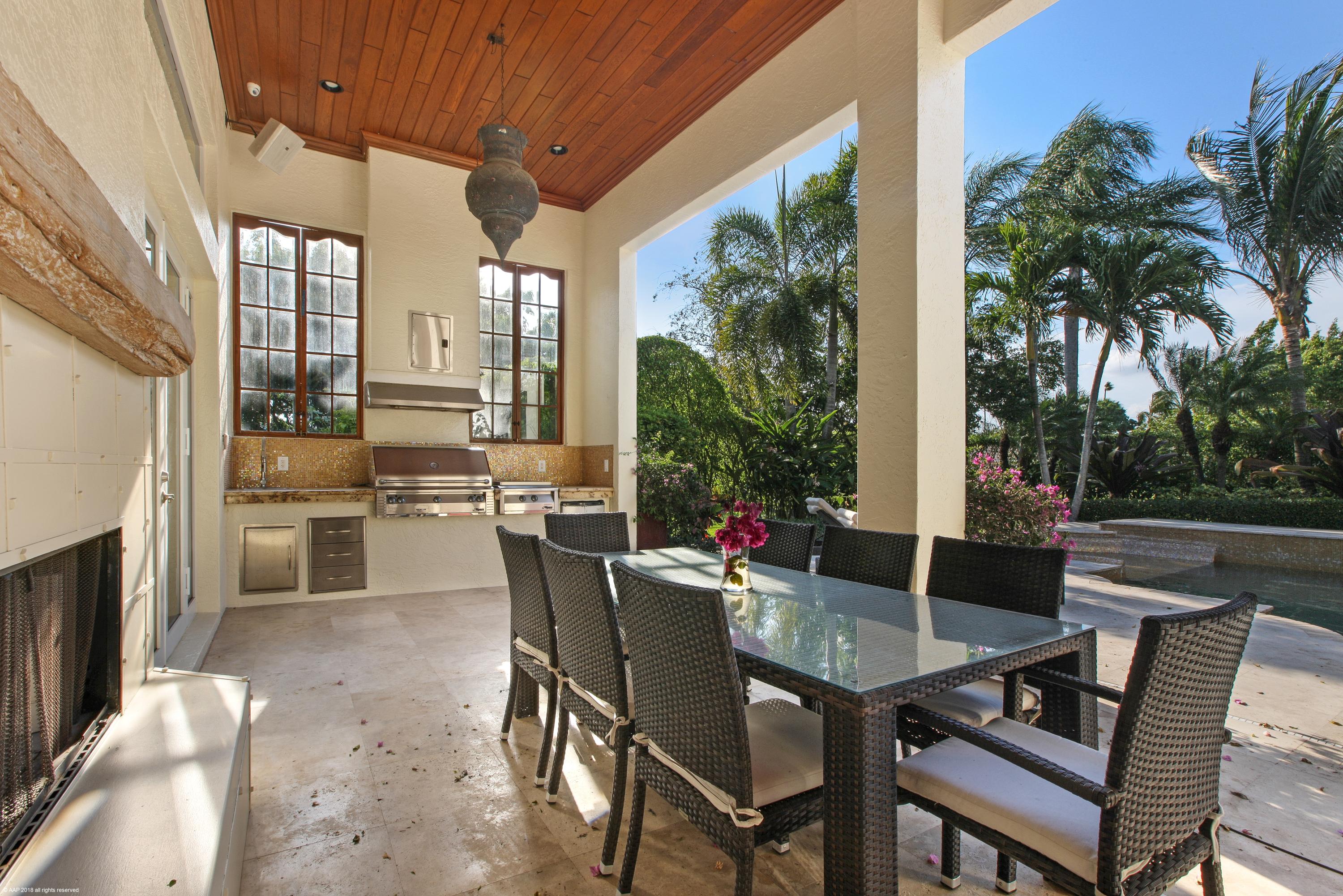 SADDLE TRAIL PARK OF WELLINGTON - Residential