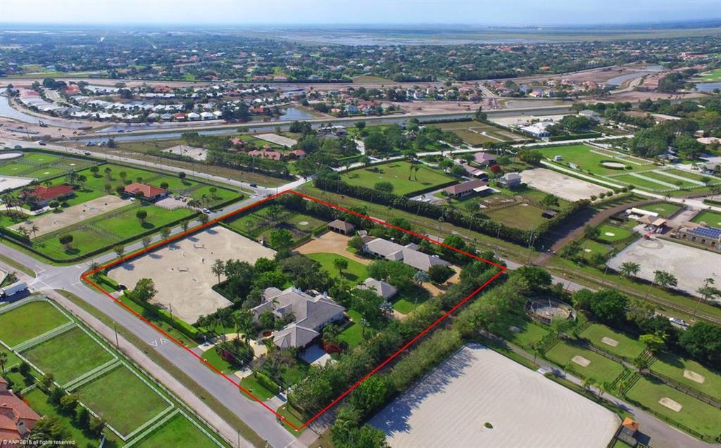 SADDLE TRAIL PARK OF WELL - Residential