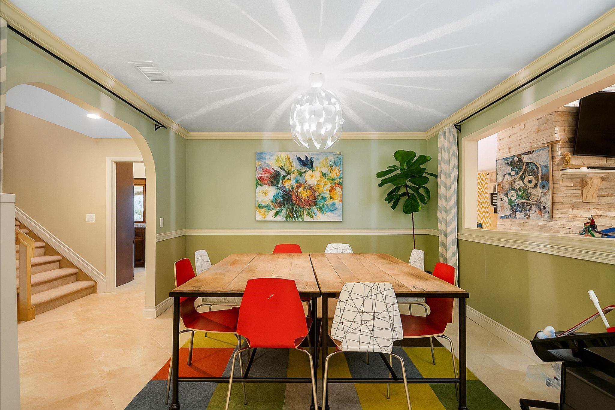 Glenoaks 113-41 B - Residential