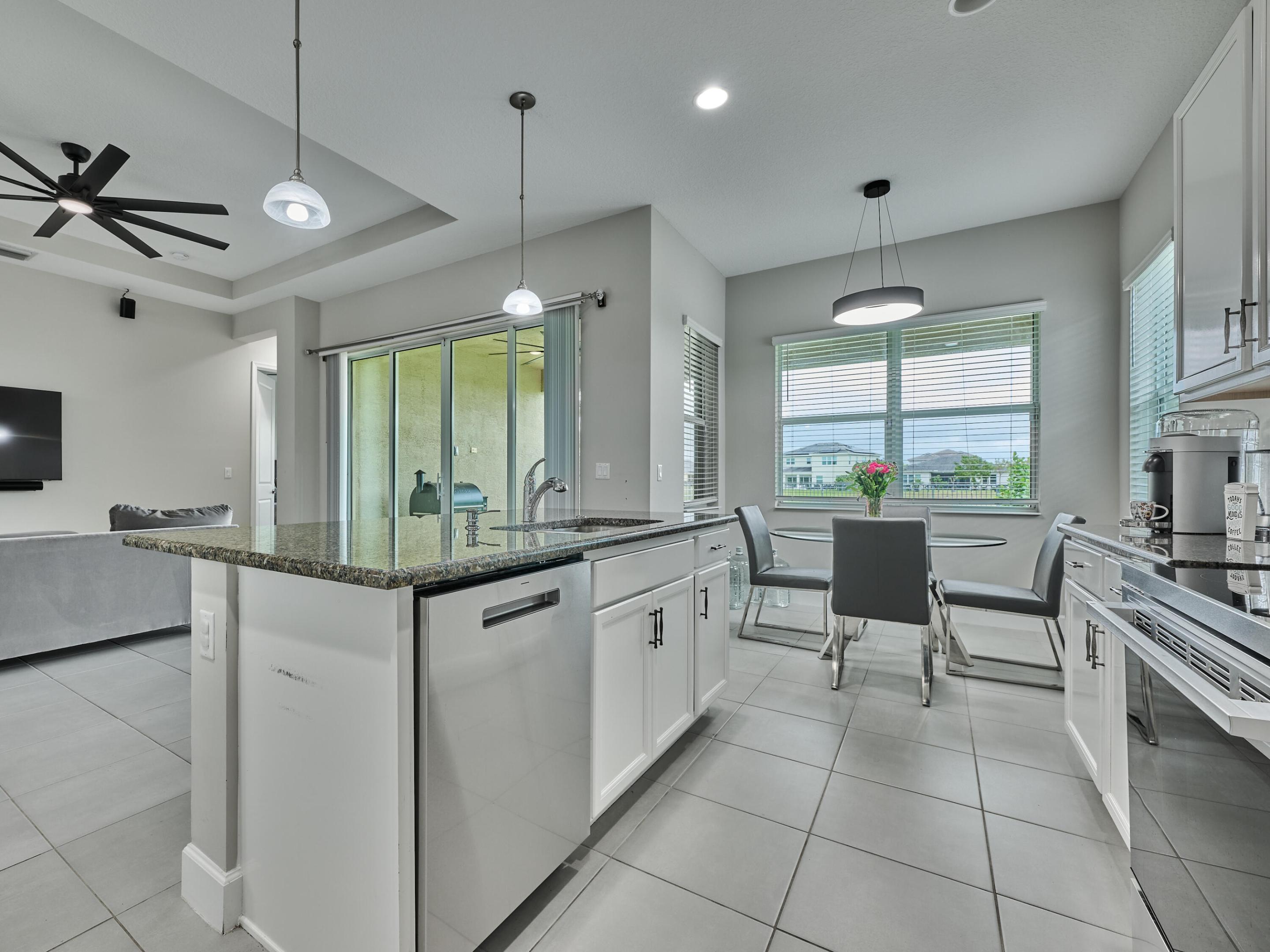 MEADOWS OF WESTLAKE - Residential Lease