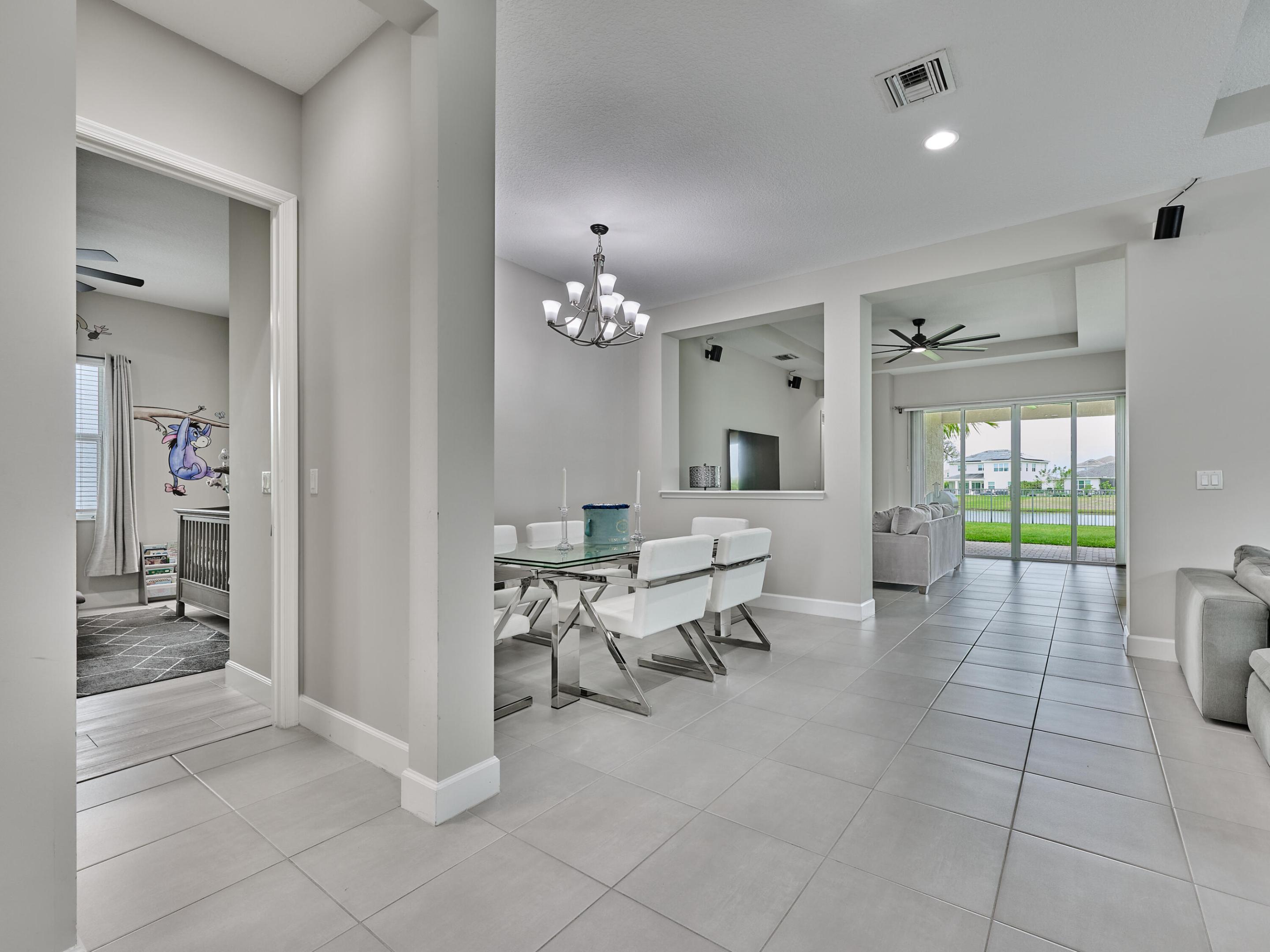 MEADOWS OF WESTLAKE - Residential Lease