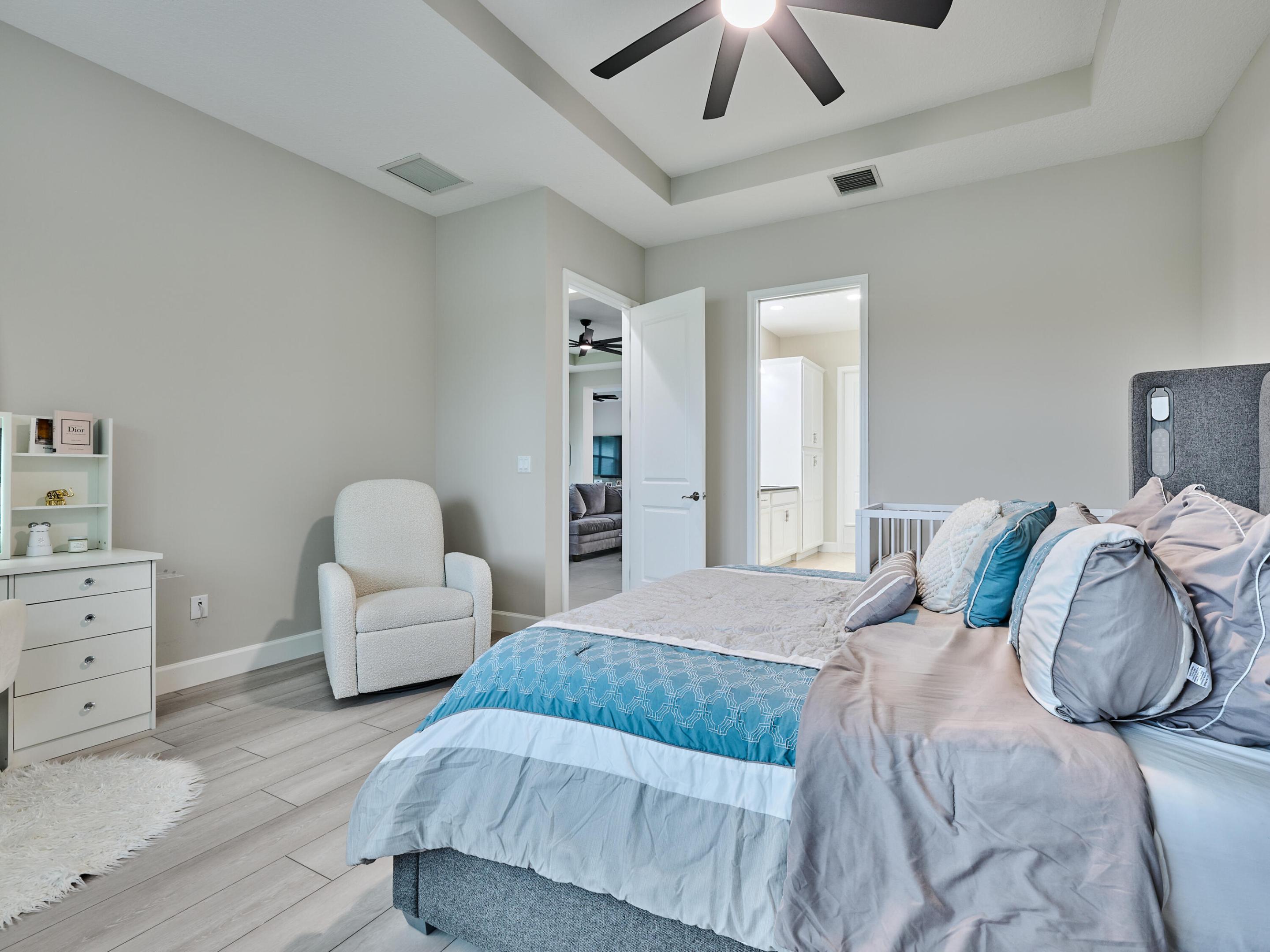 MEADOWS OF WESTLAKE - Residential Lease