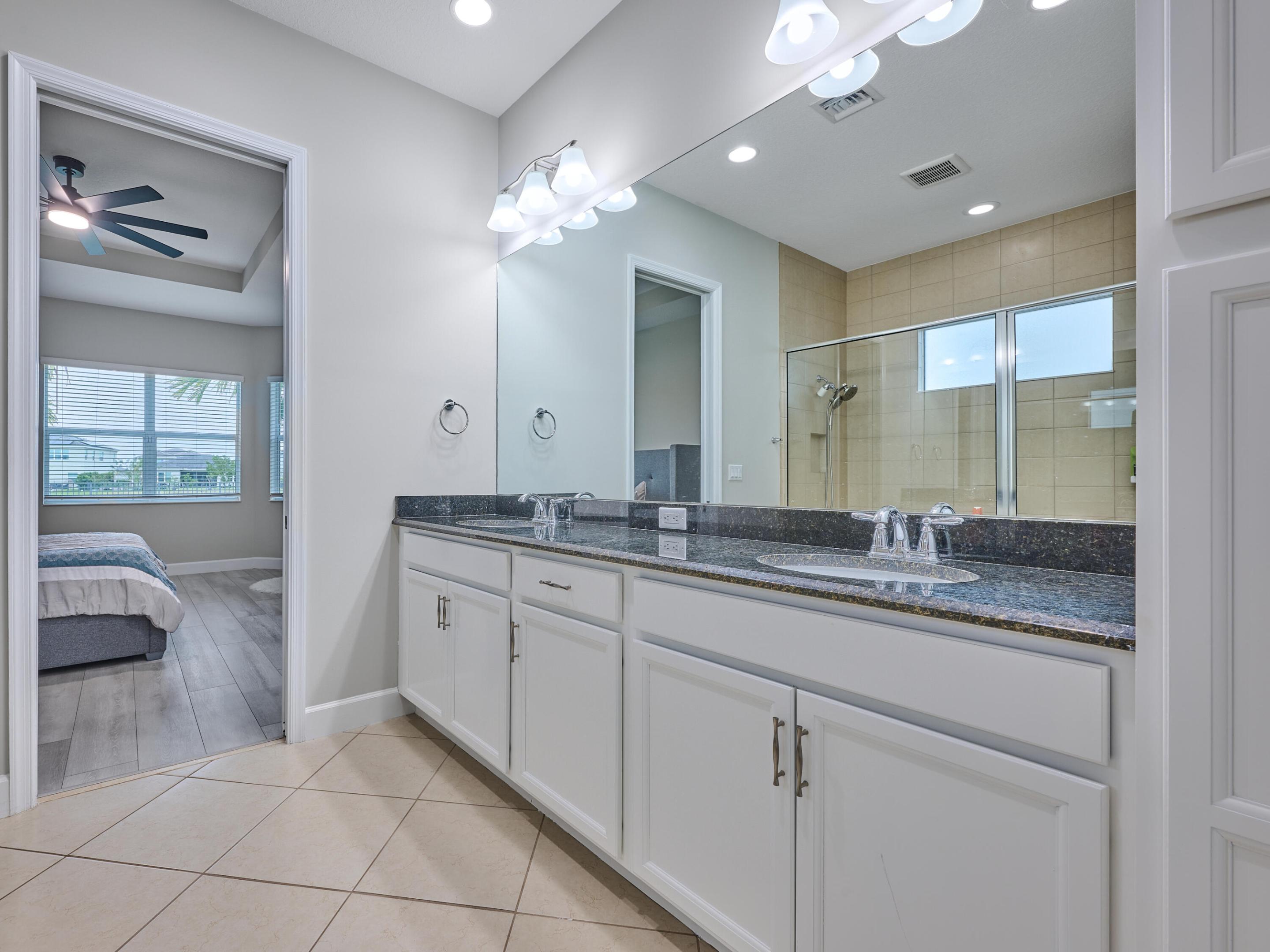 MEADOWS OF WESTLAKE - Residential Lease