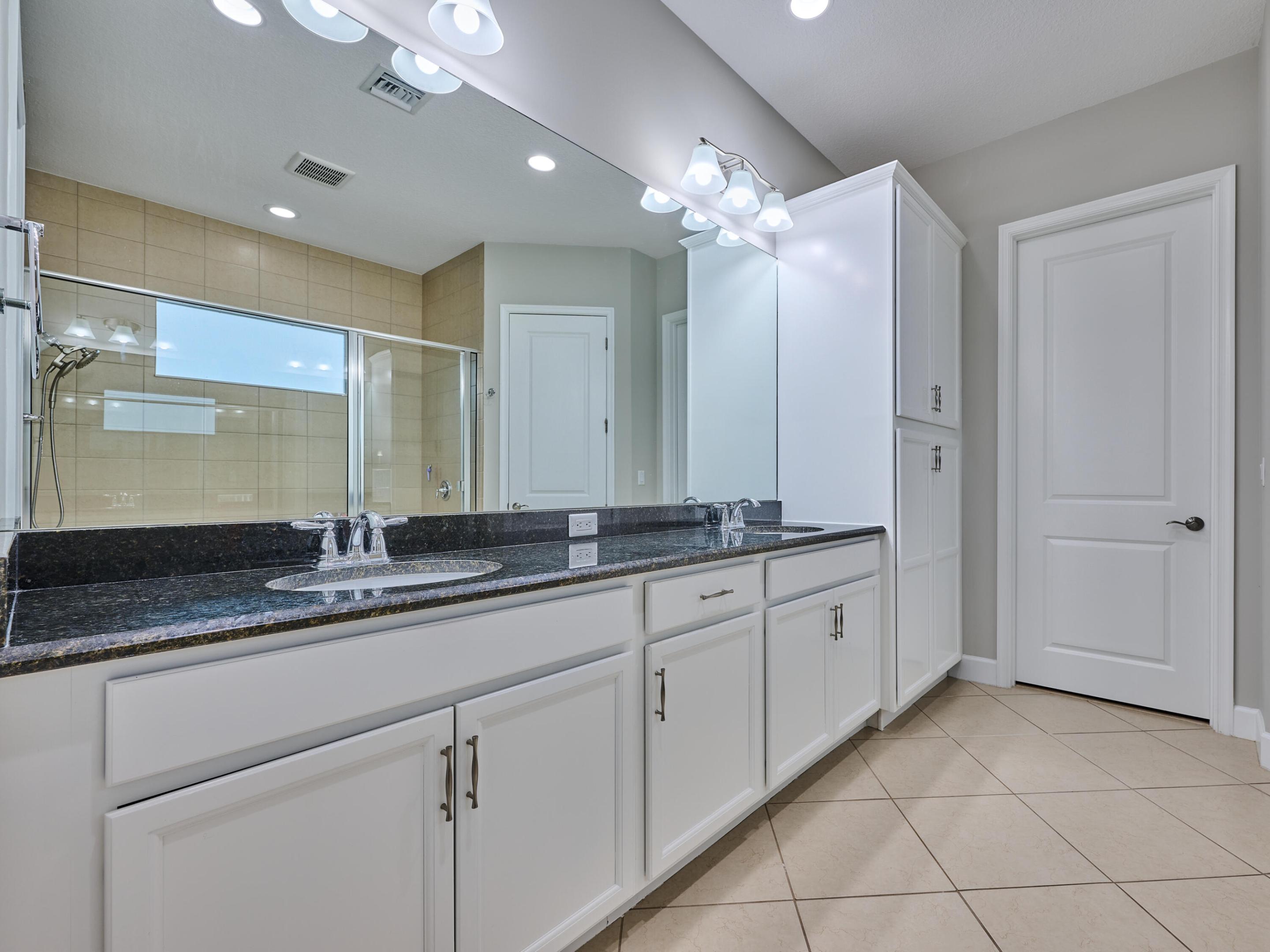 MEADOWS OF WESTLAKE - Residential Lease