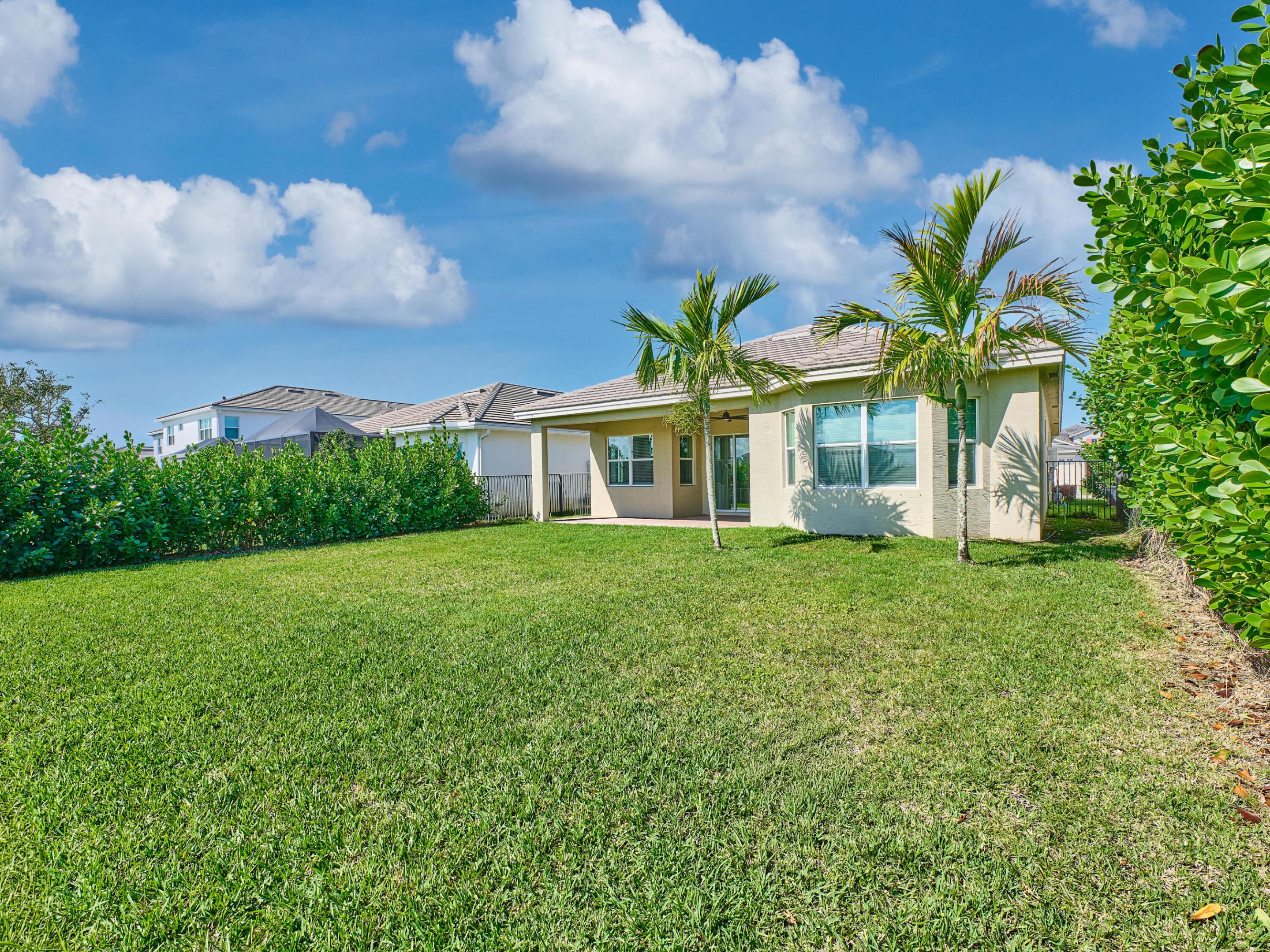 MEADOWS OF WESTLAKE - Residential Lease