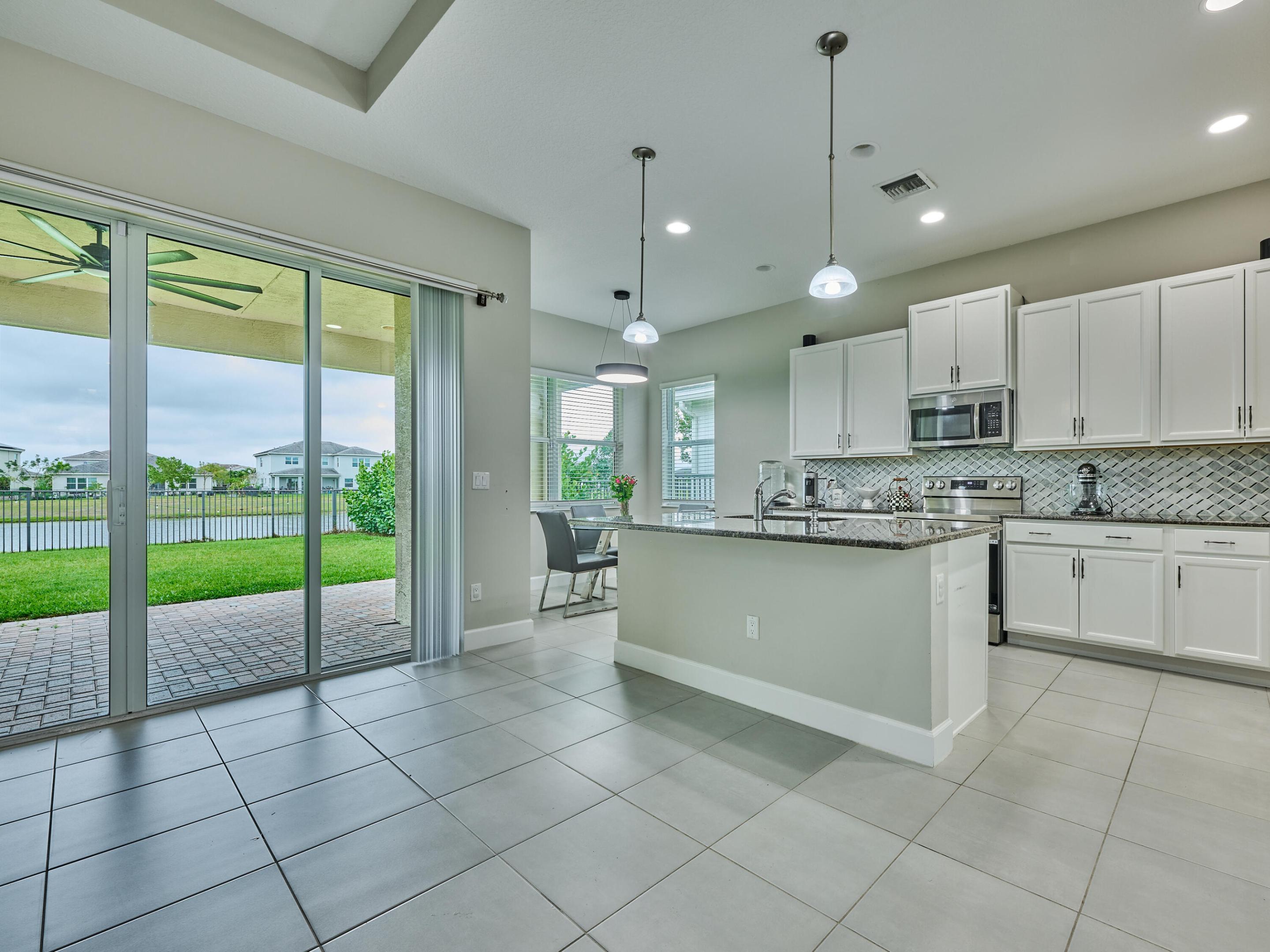 MEADOWS OF WESTLAKE - Residential Lease