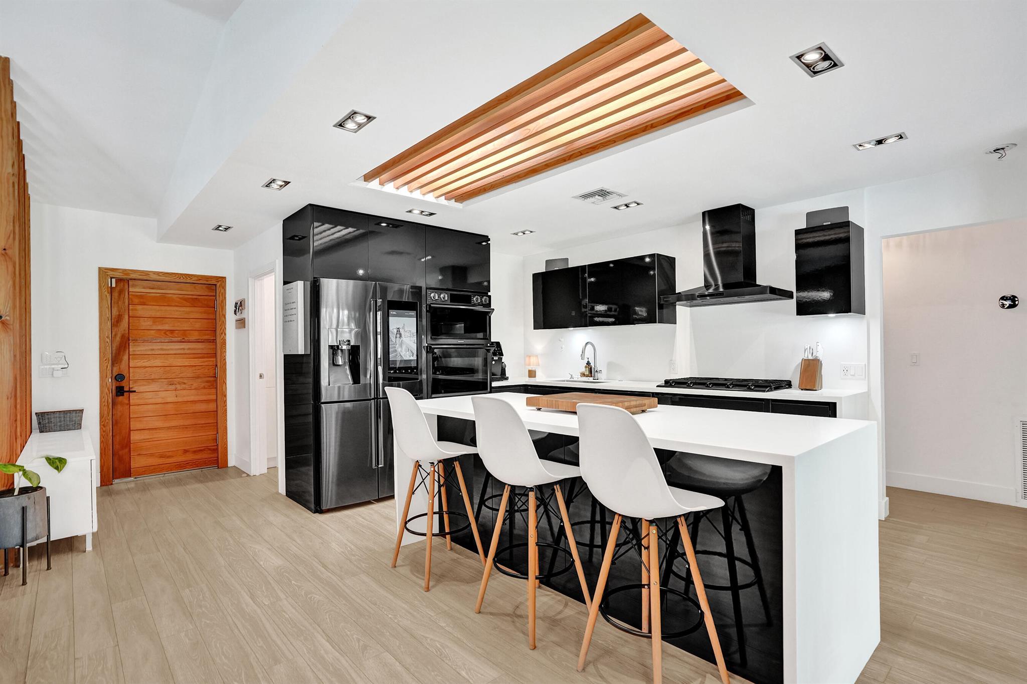 DEERFIELD RIDGE SEC 1 - Residential