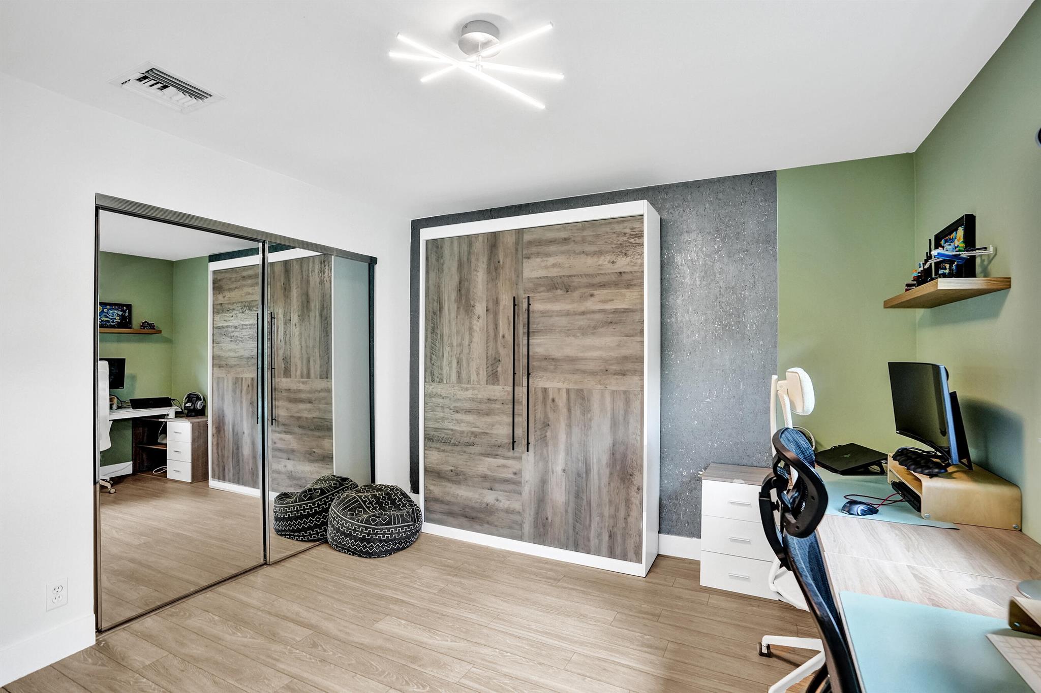 DEERFIELD RIDGE SEC 1 - Residential