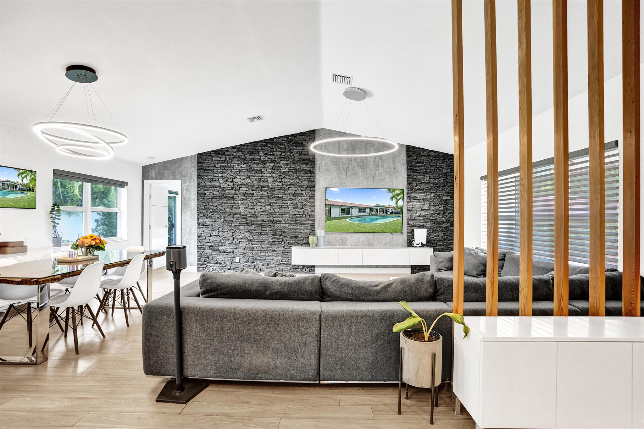 DEERFIELD RIDGE SEC 1 - Residential