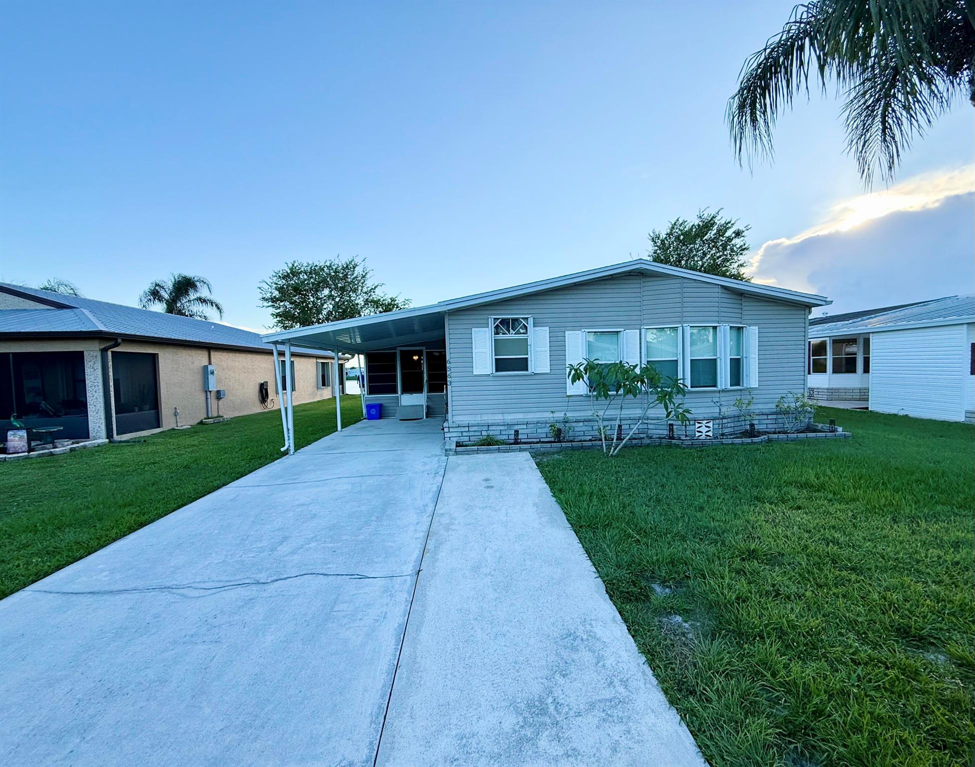 Spanish Lakes Fairways - Residential
