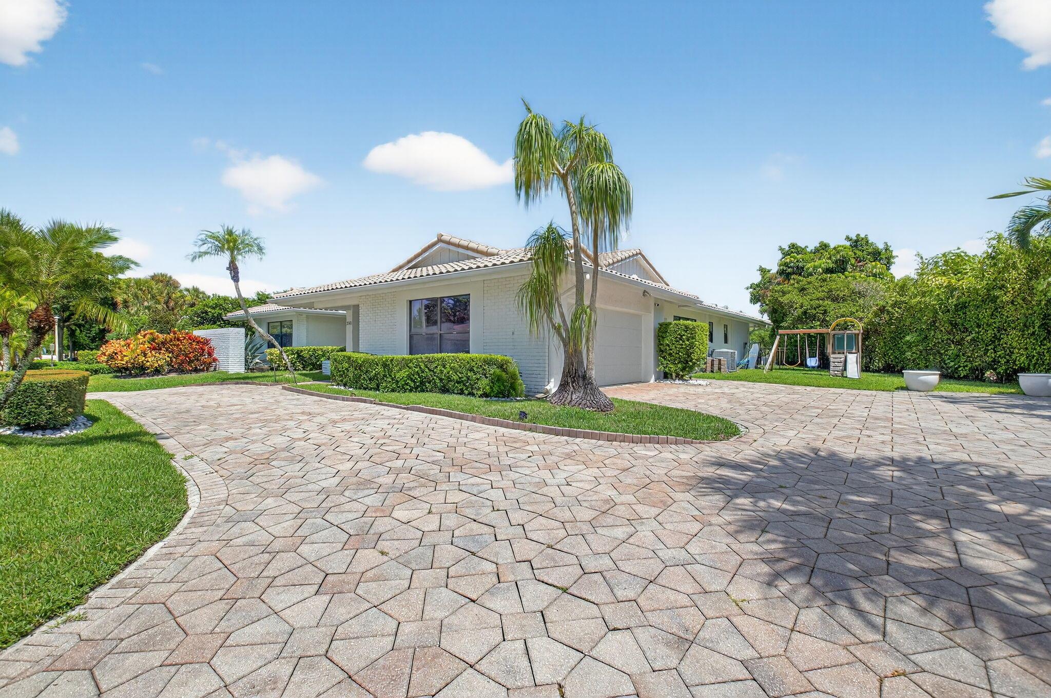 3541 Pine Lake Court