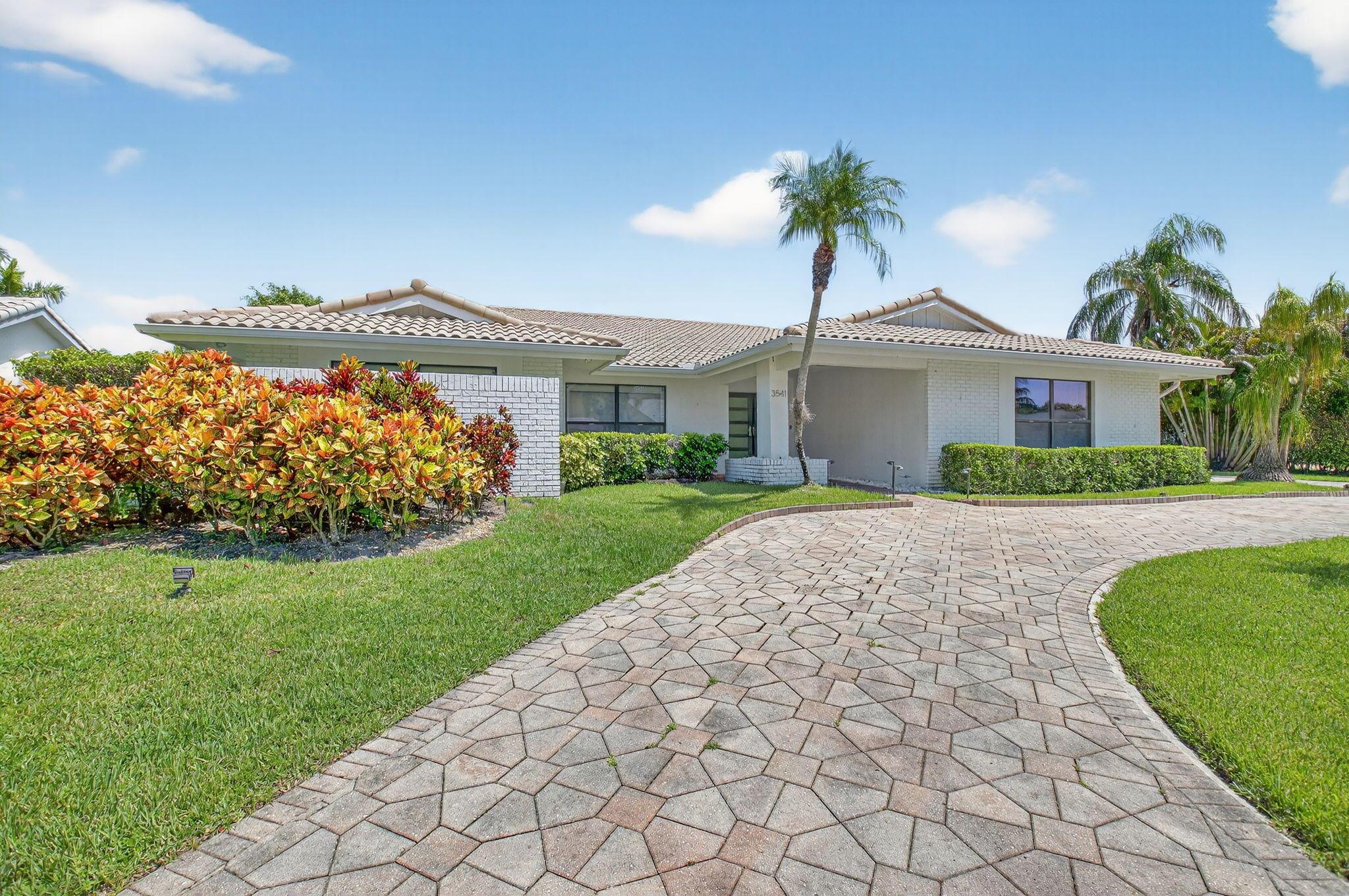 3541 Pine Lake Court
