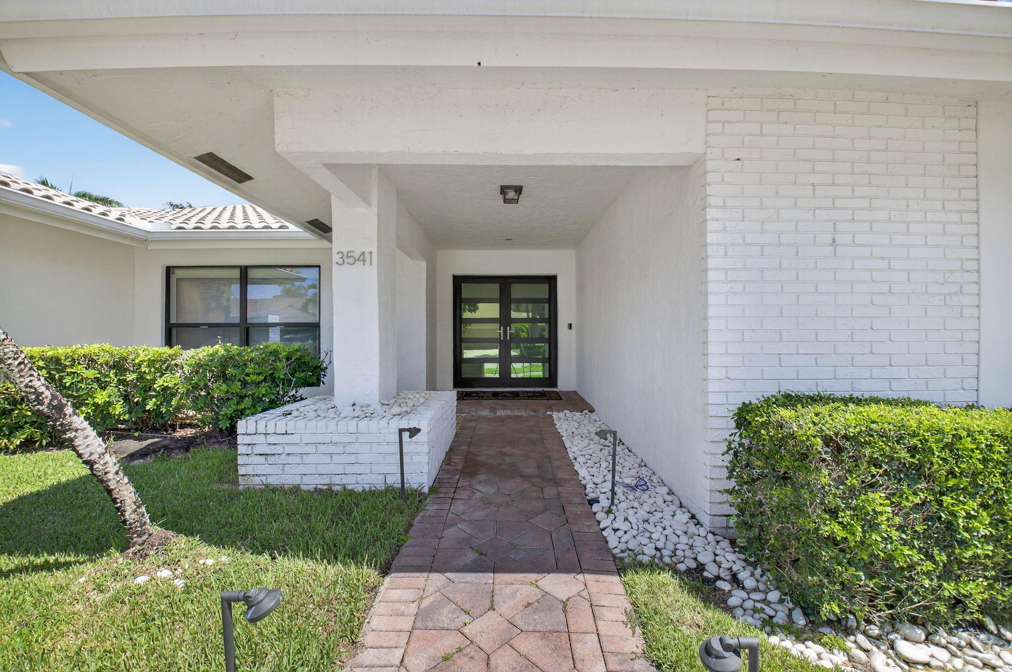 3541 Pine Lake Court