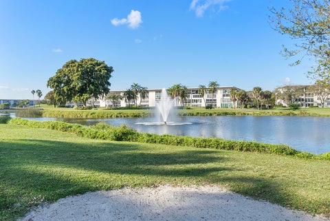 Tiny photo for 1211 Bahama Bend #F2, Coconut Creek, FL 33066 (MLS # B26045122)