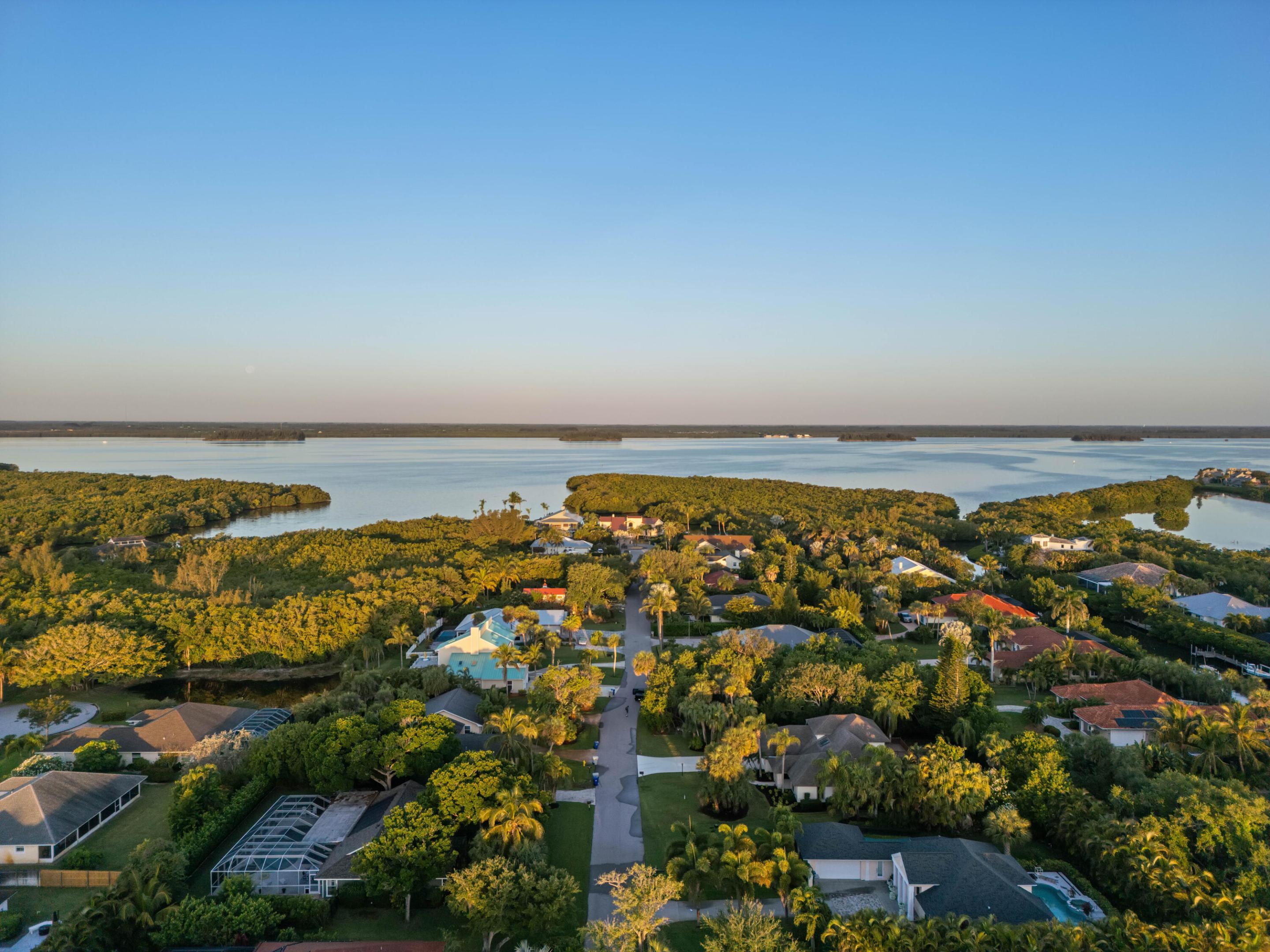 SEMINOLE SHORES - Residential