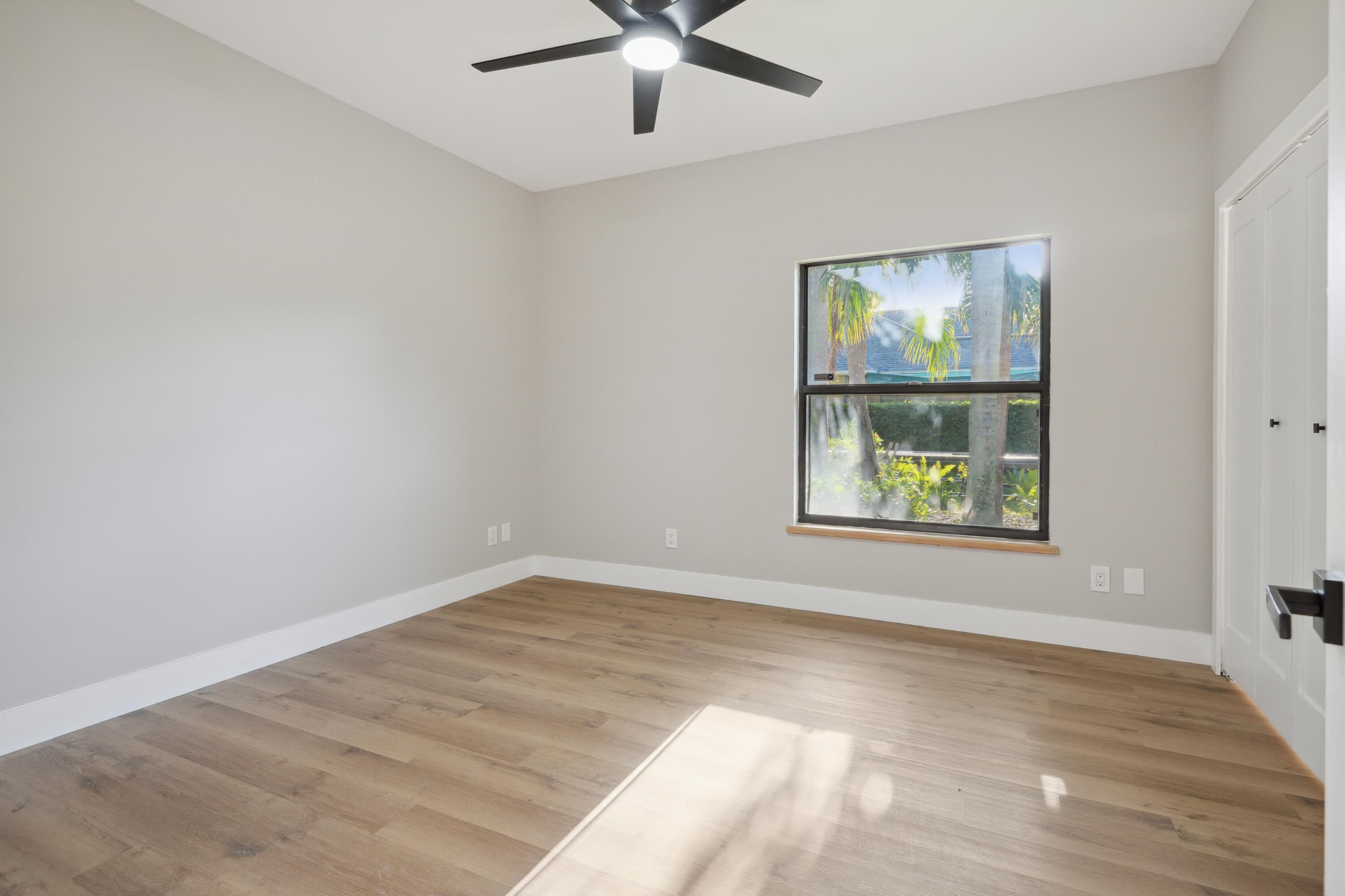 SEMINOLE SHORES - Residential