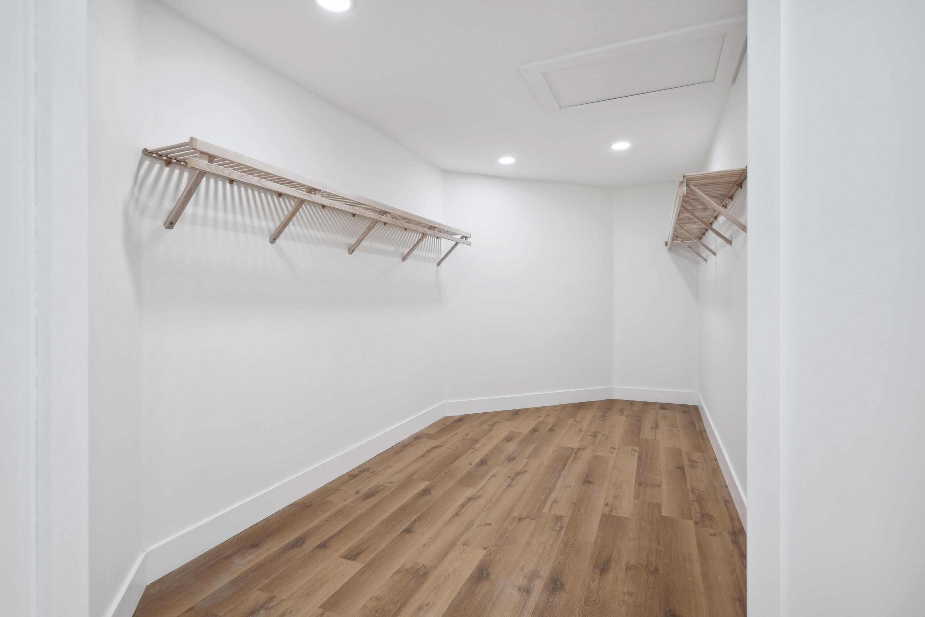 SEMINOLE SHORES - Residential